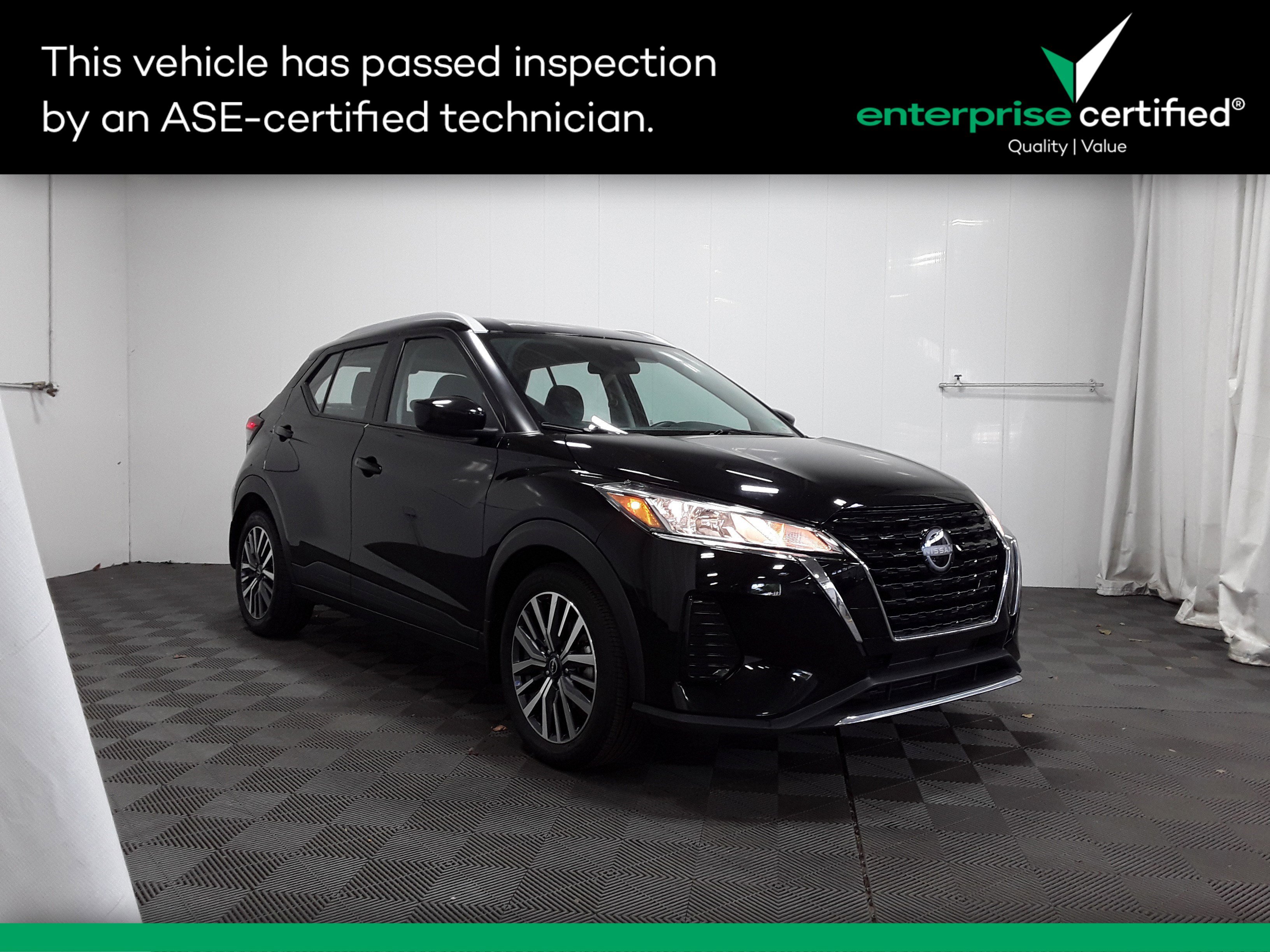 Used 2023 Nissan Kicks SV FWD