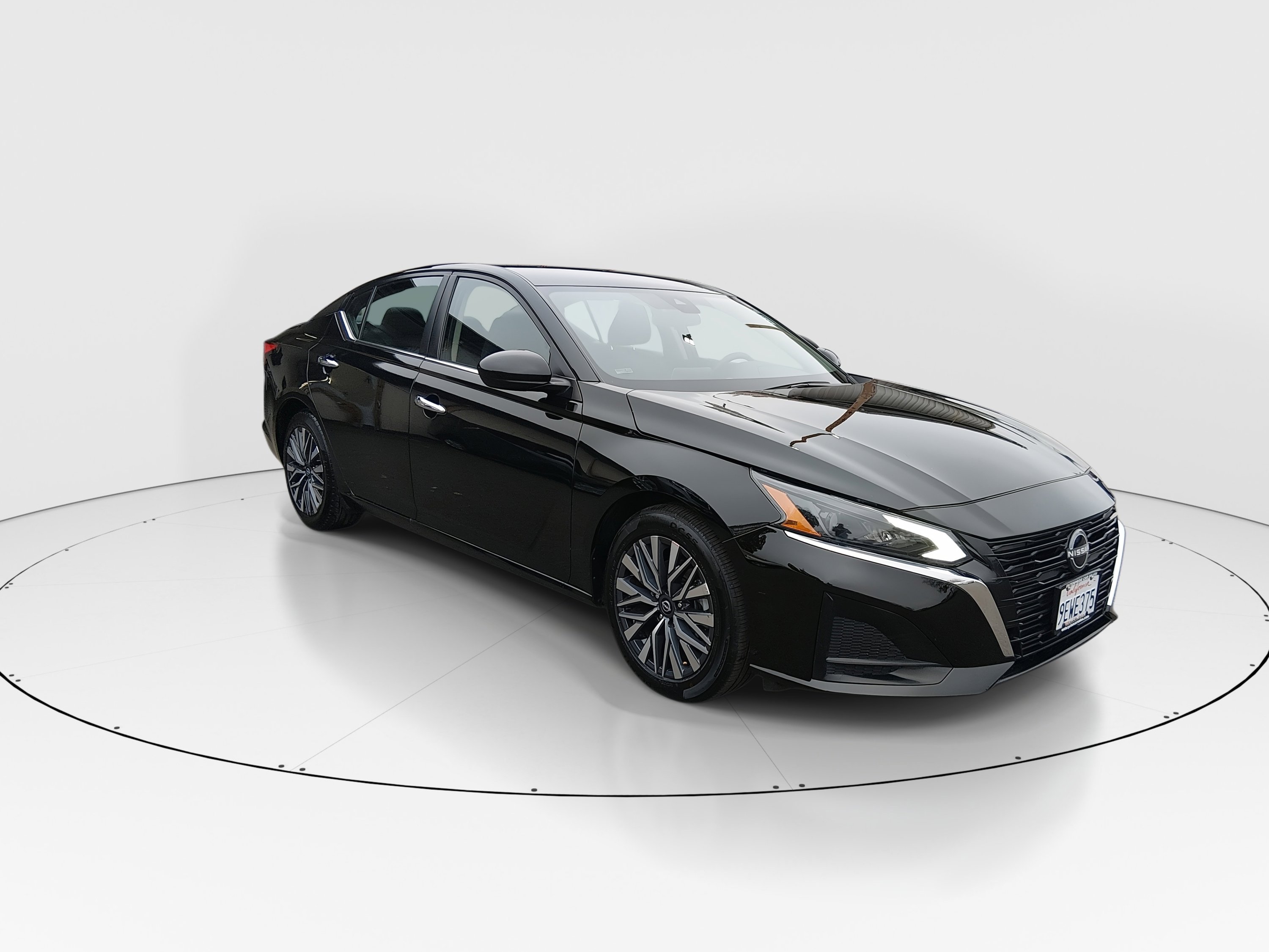 2023 Nissan Altima SV