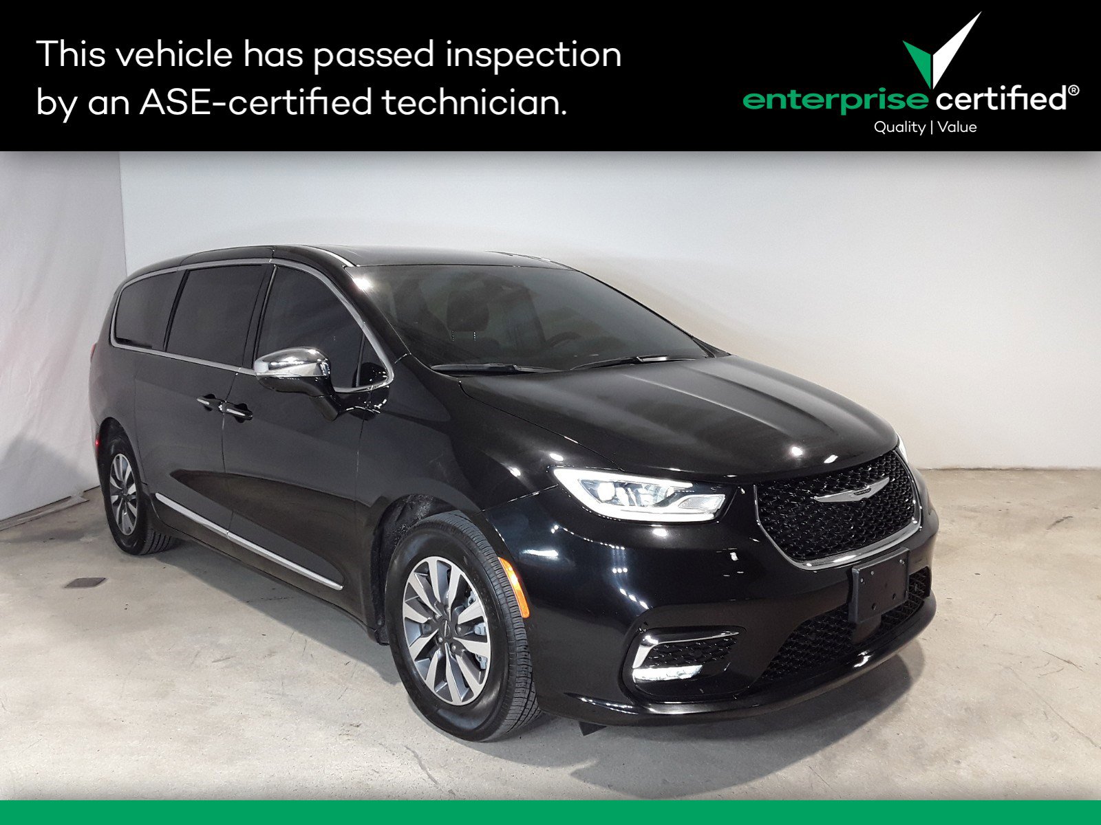 Used 2022 Chrysler Pacifica Hybrid Limited FWD