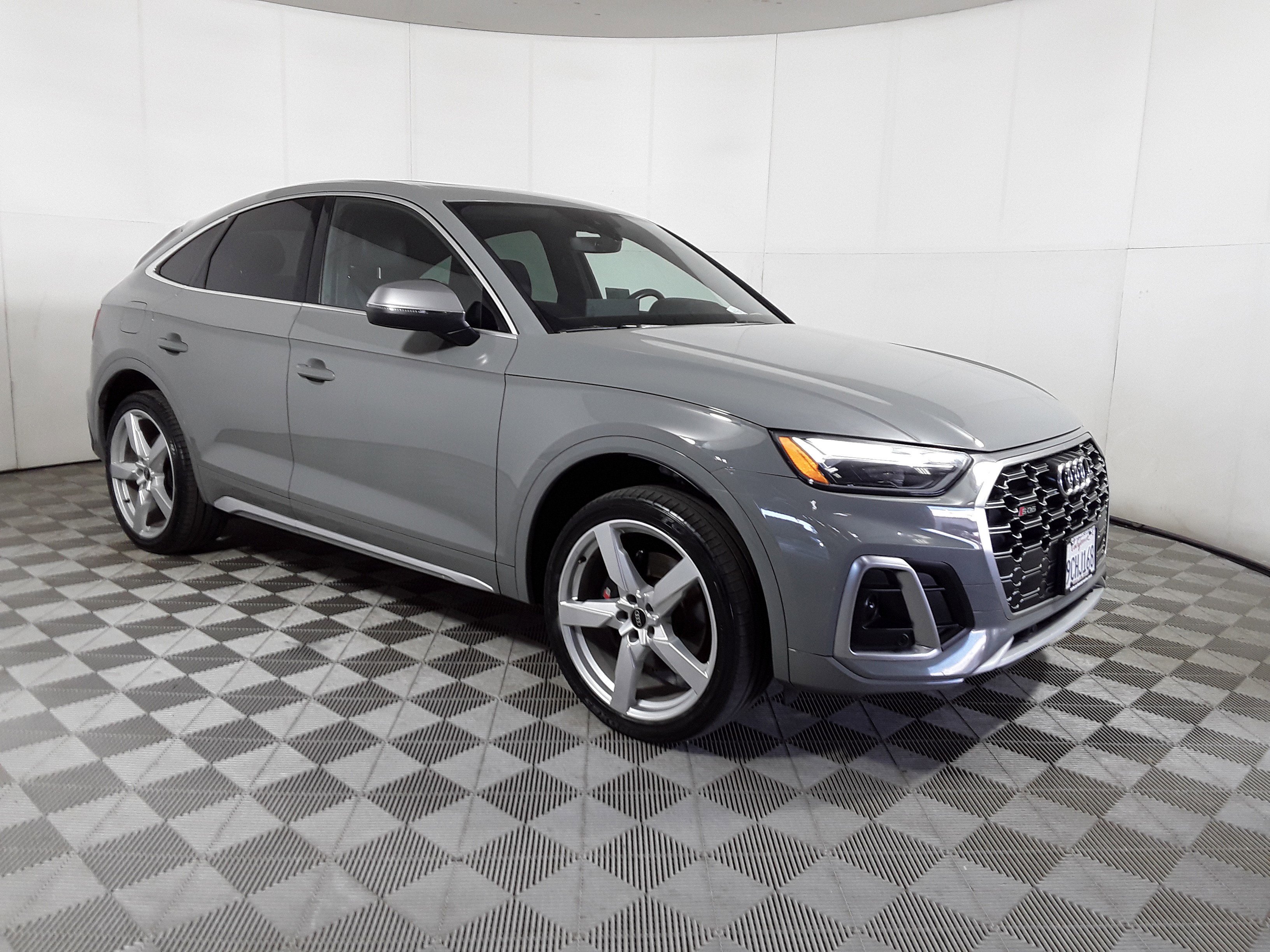2022 Audi SQ5 Sportback Premium 3.0 TFSI quattro