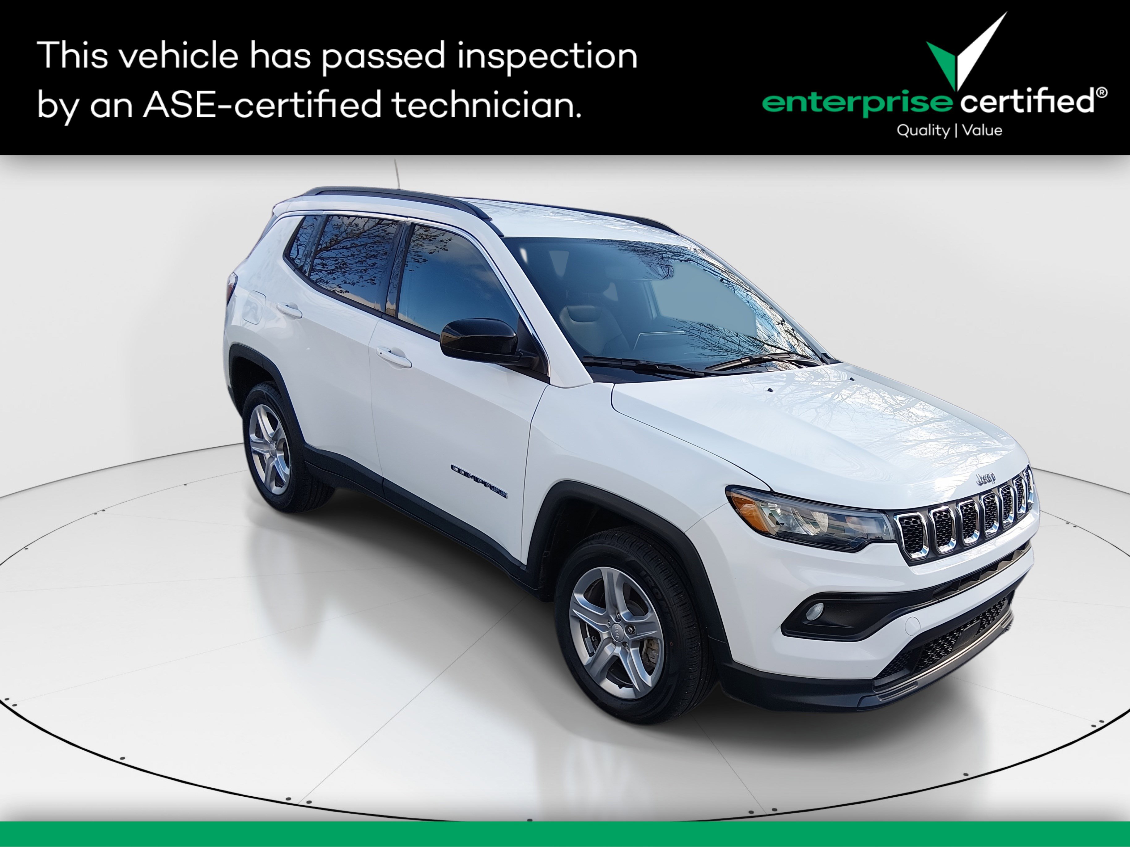 2024 Jeep Compass Latitude's photo