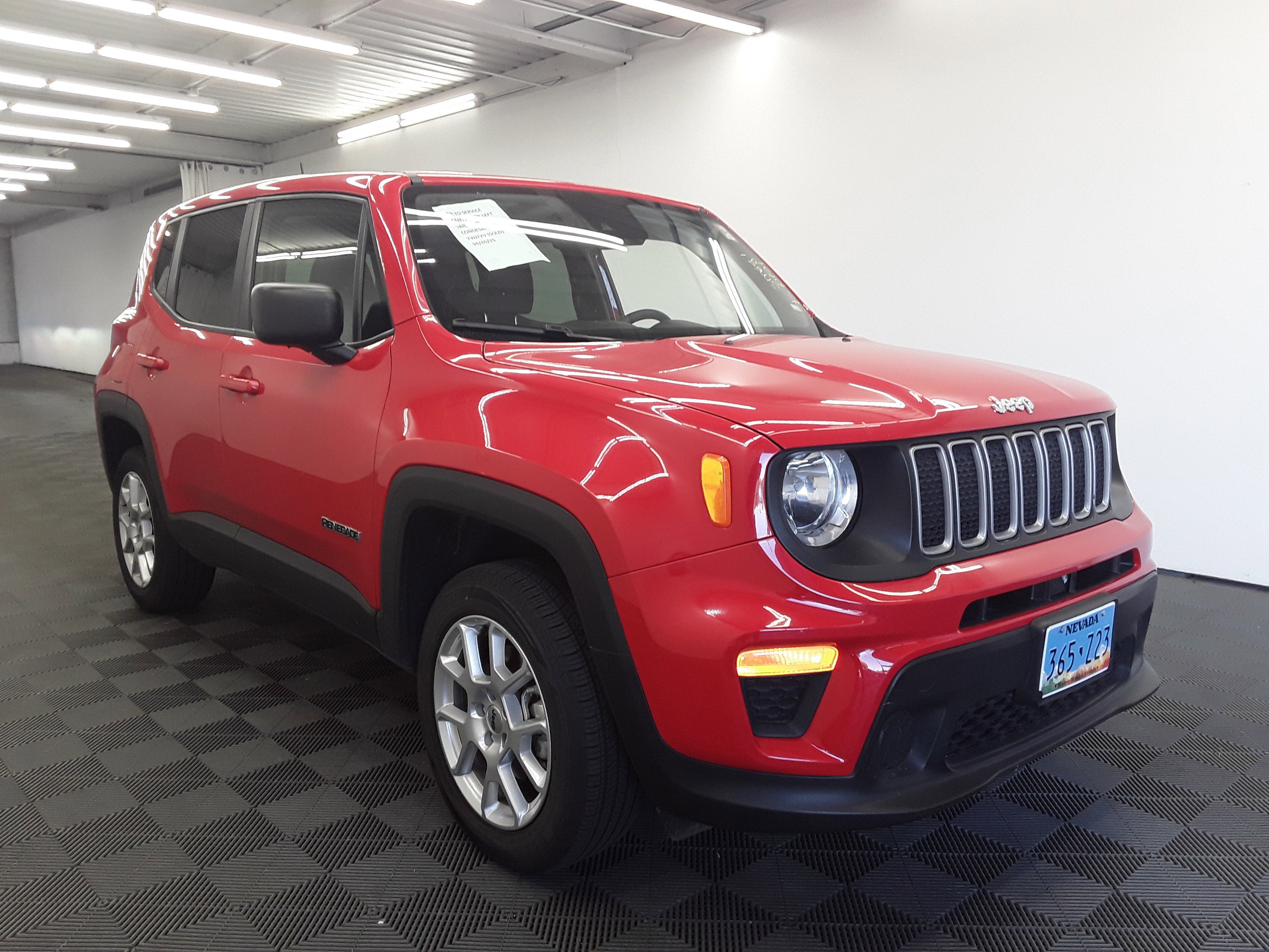 Used 2023 Jeep Renegade Latitude 4x4