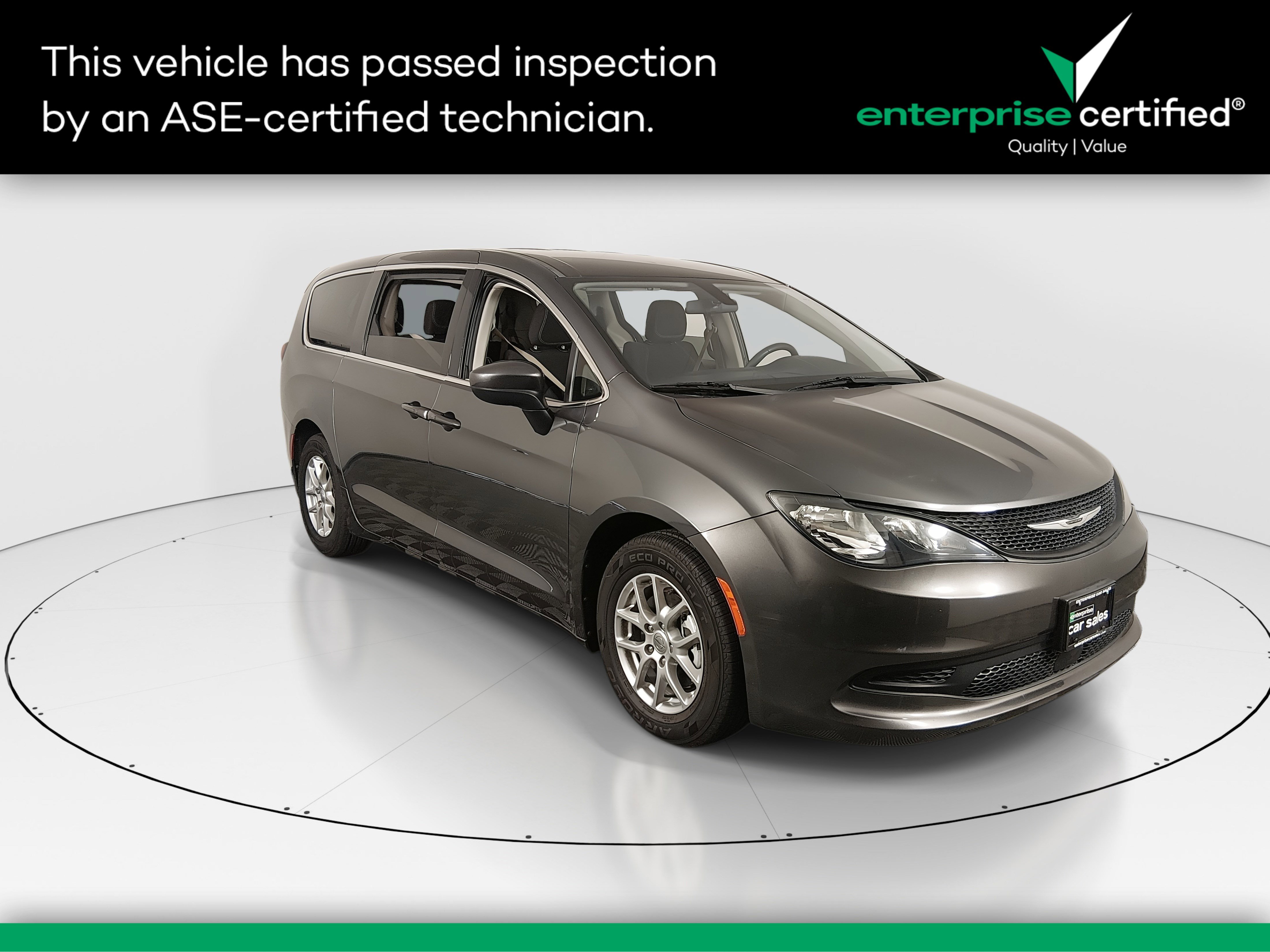 Used 2022 Chrysler Voyager LX FWD