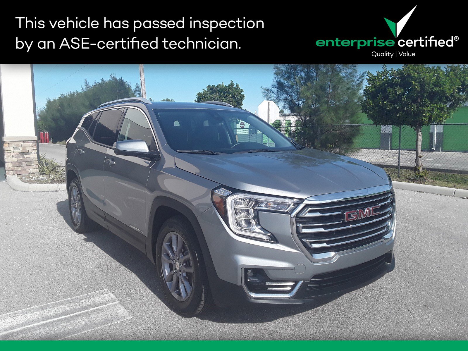 2023 GMC Terrain FWD 4dr SLT