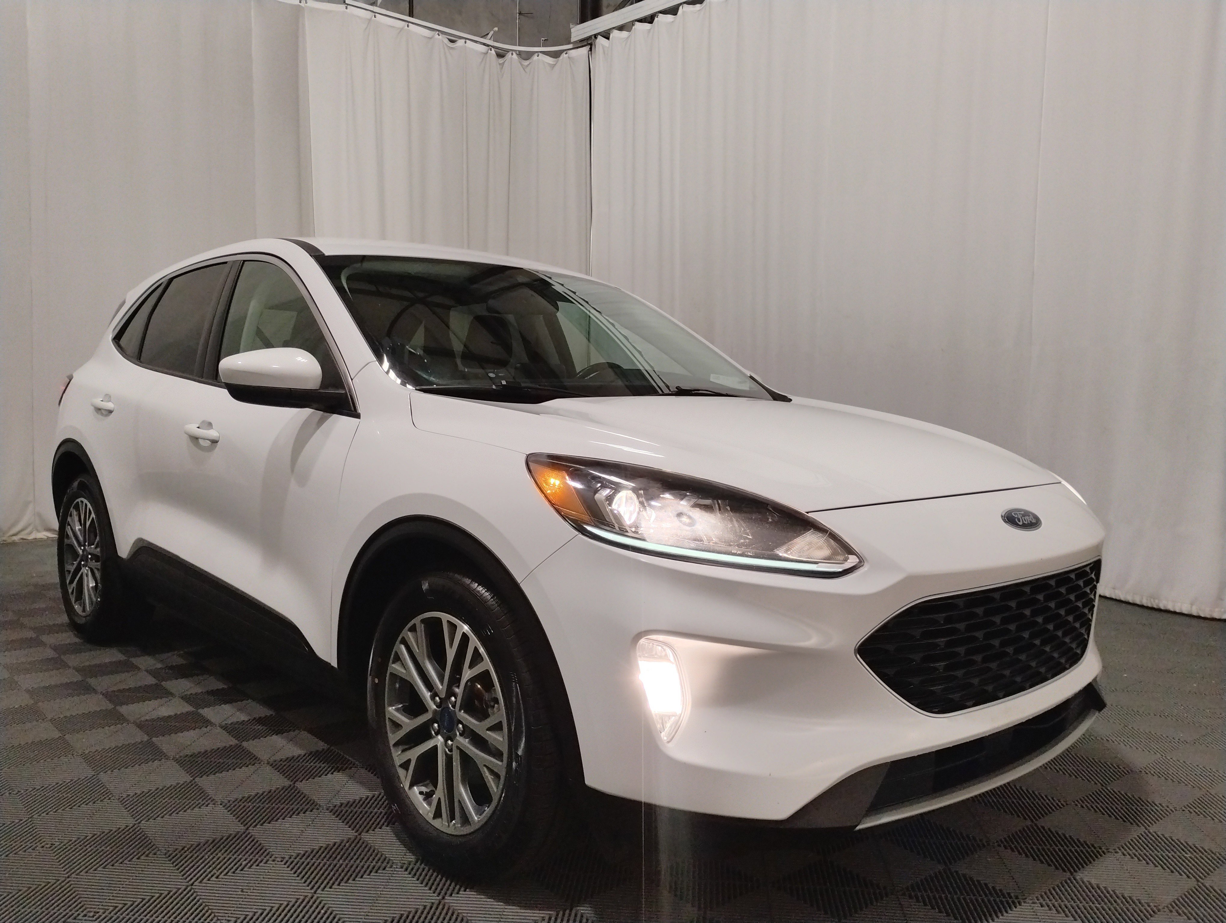 2022 Ford Escape SEL FWD