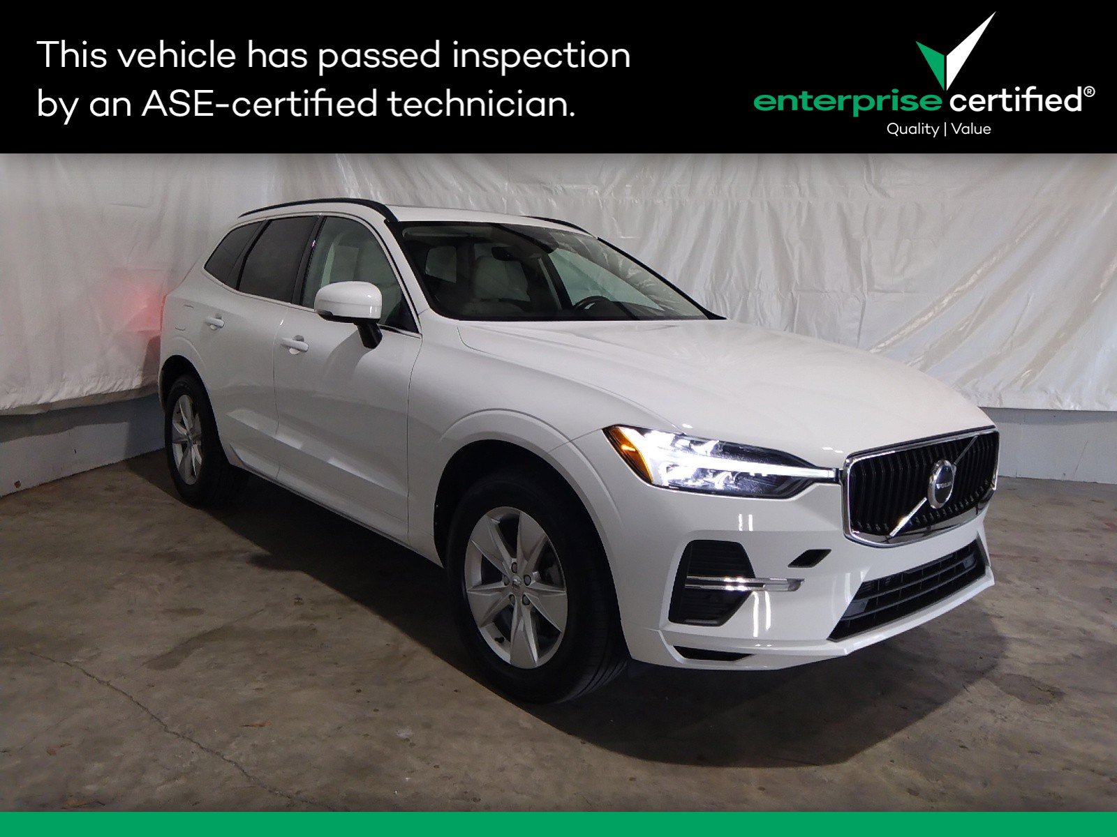 2022 Volvo XC60 B5 AWD Momentum