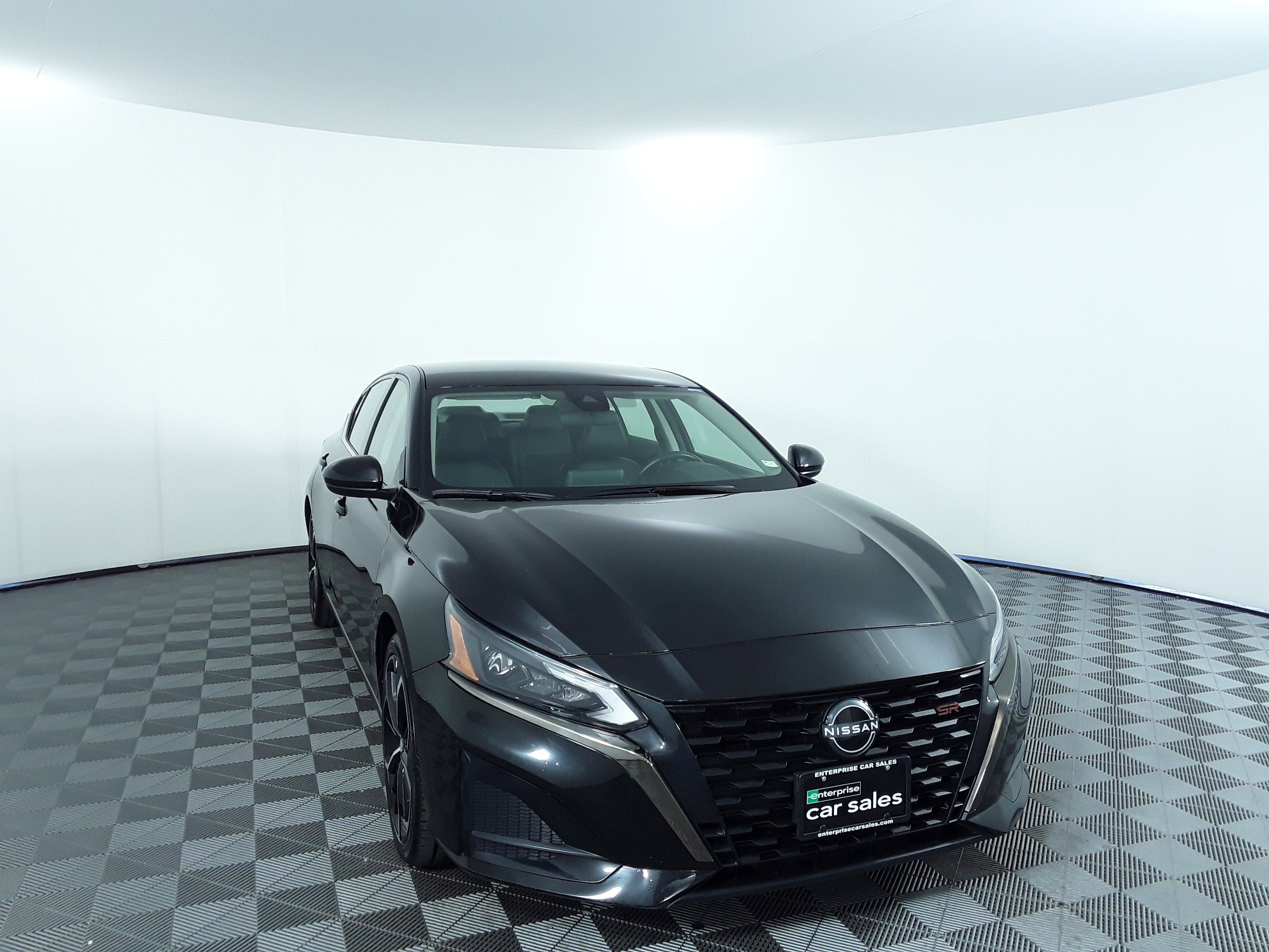 Used 2023 Nissan Altima 2.5 SR Sedan