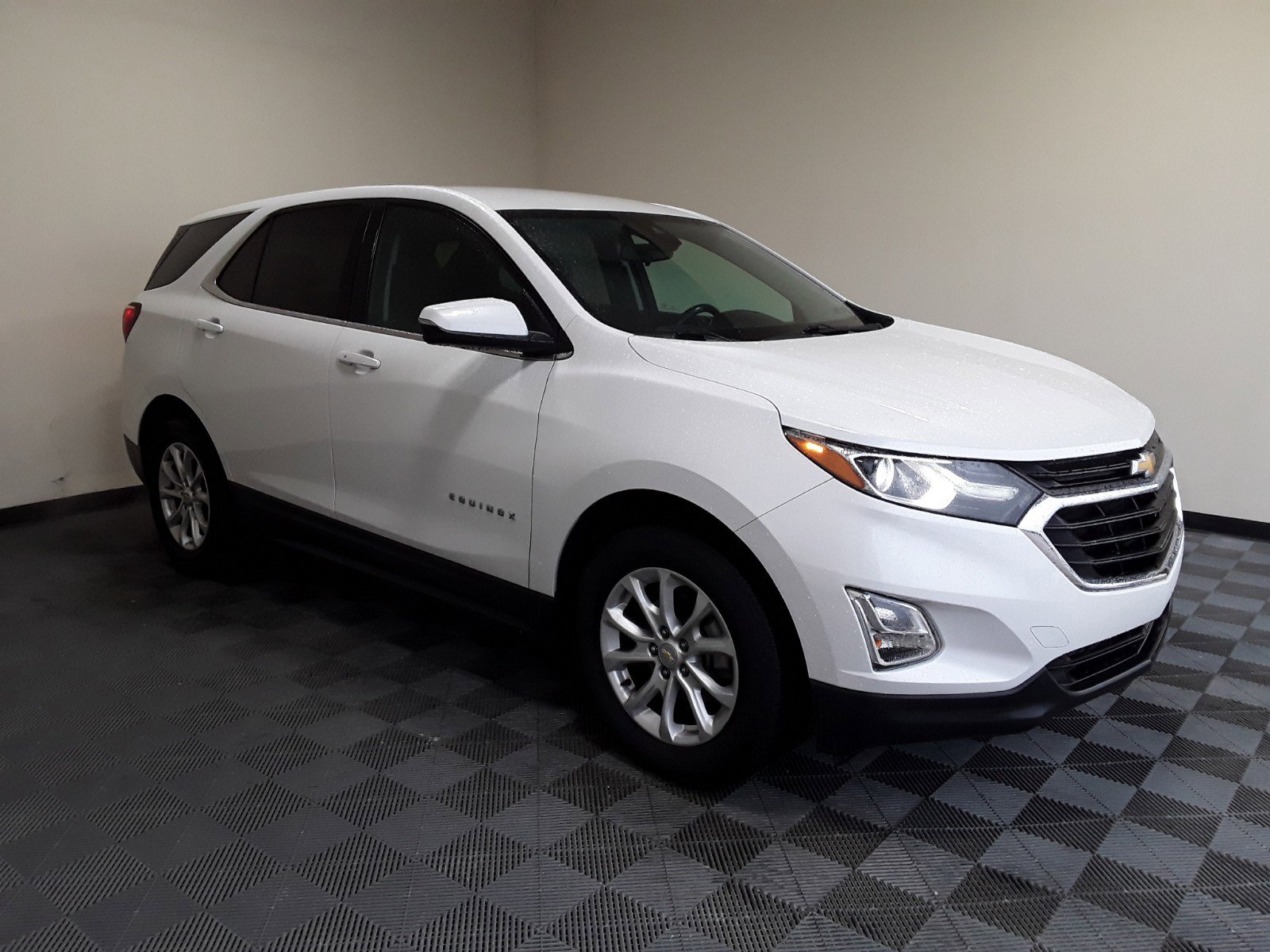 Used 2019 Chevrolet Equinox LT FWD 4dr