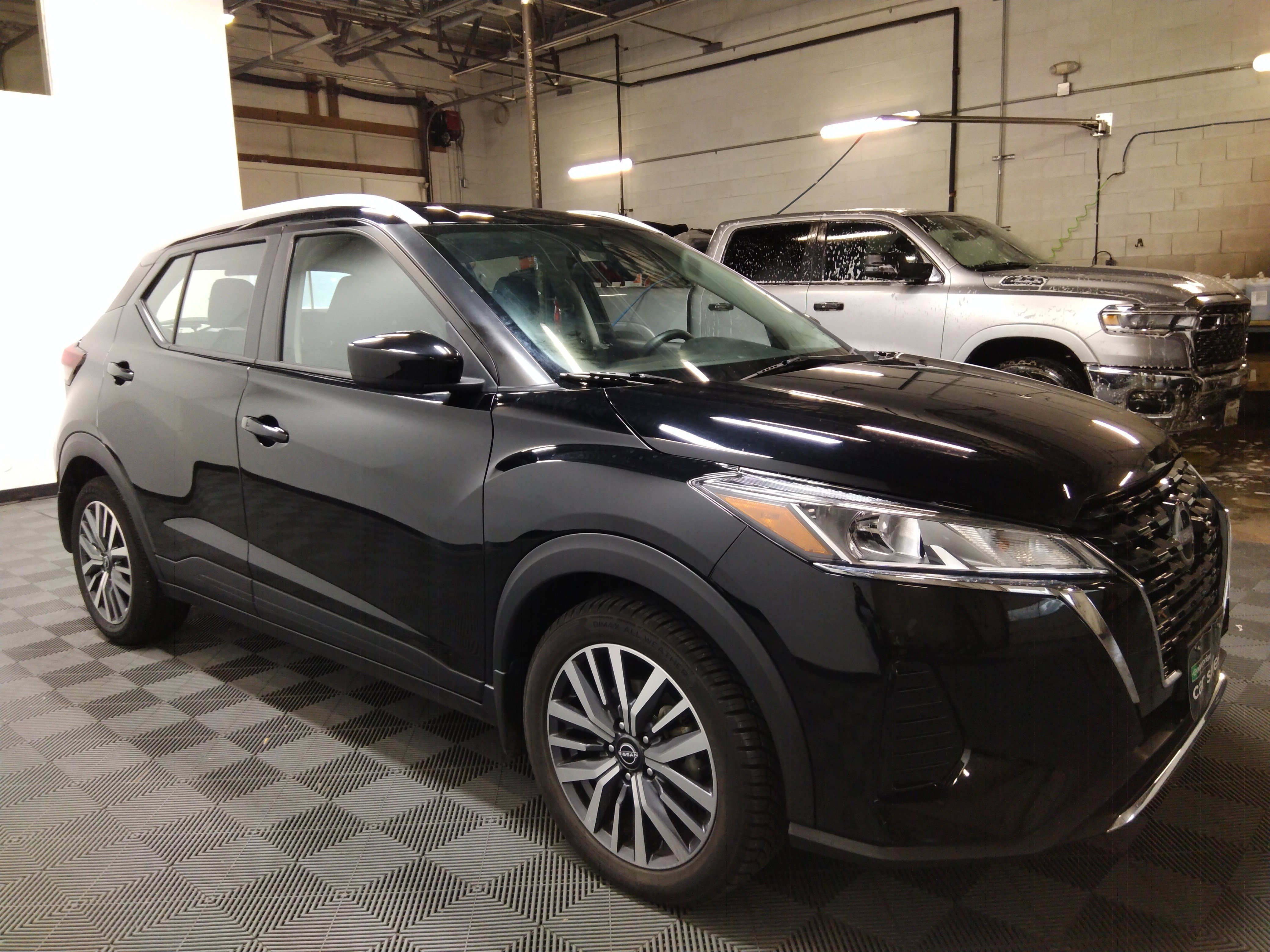 Used 2023 Nissan Kicks SV FWD