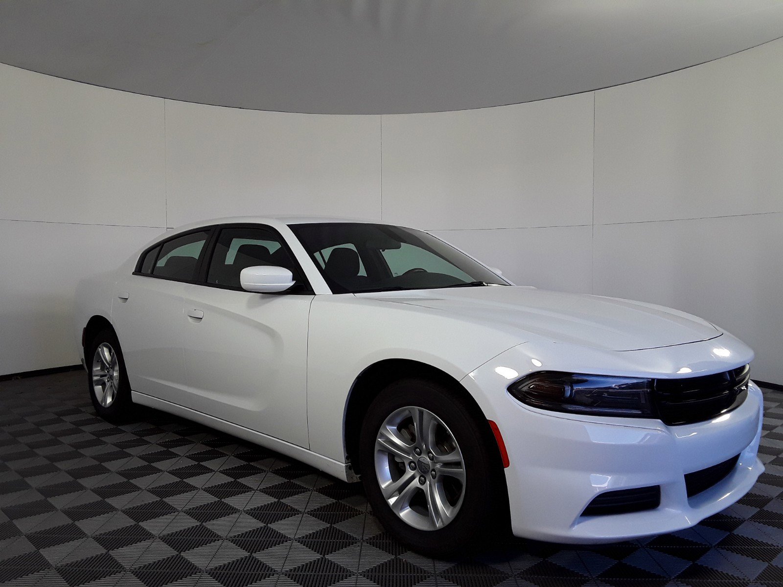 2022 Dodge Charger SXT RWD