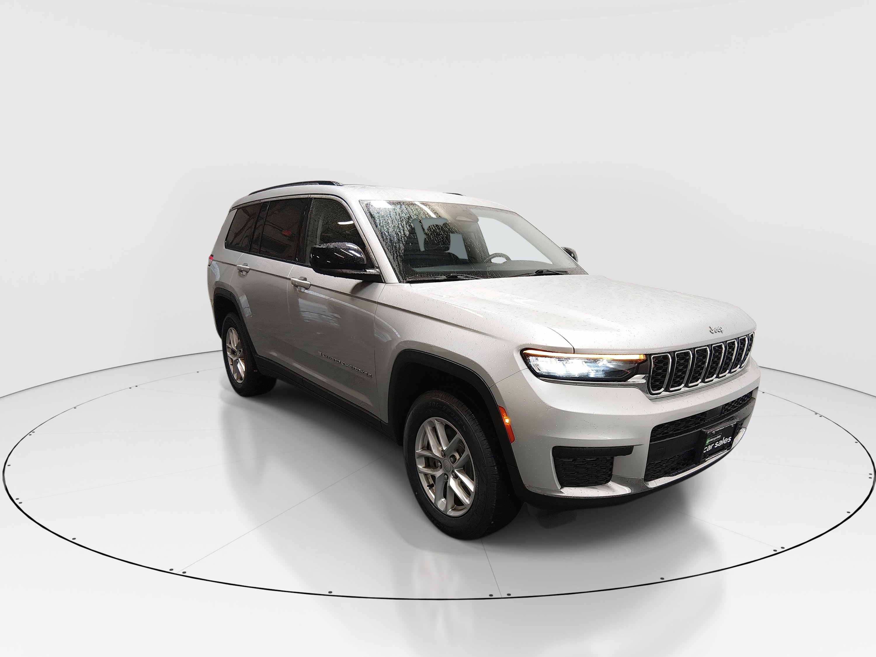 2023 Jeep Grand Cherokee L Laredo's photo