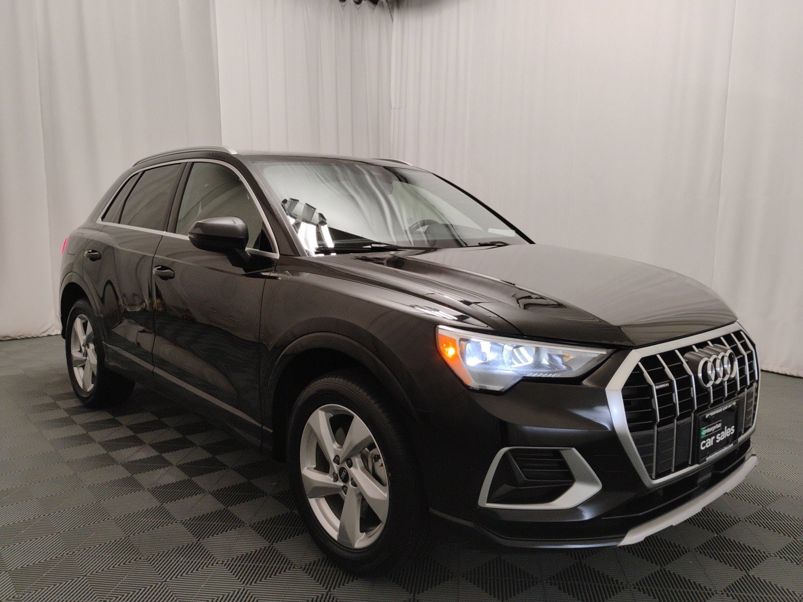 2021 Audi Q3 Premium 40 TFSI quattro