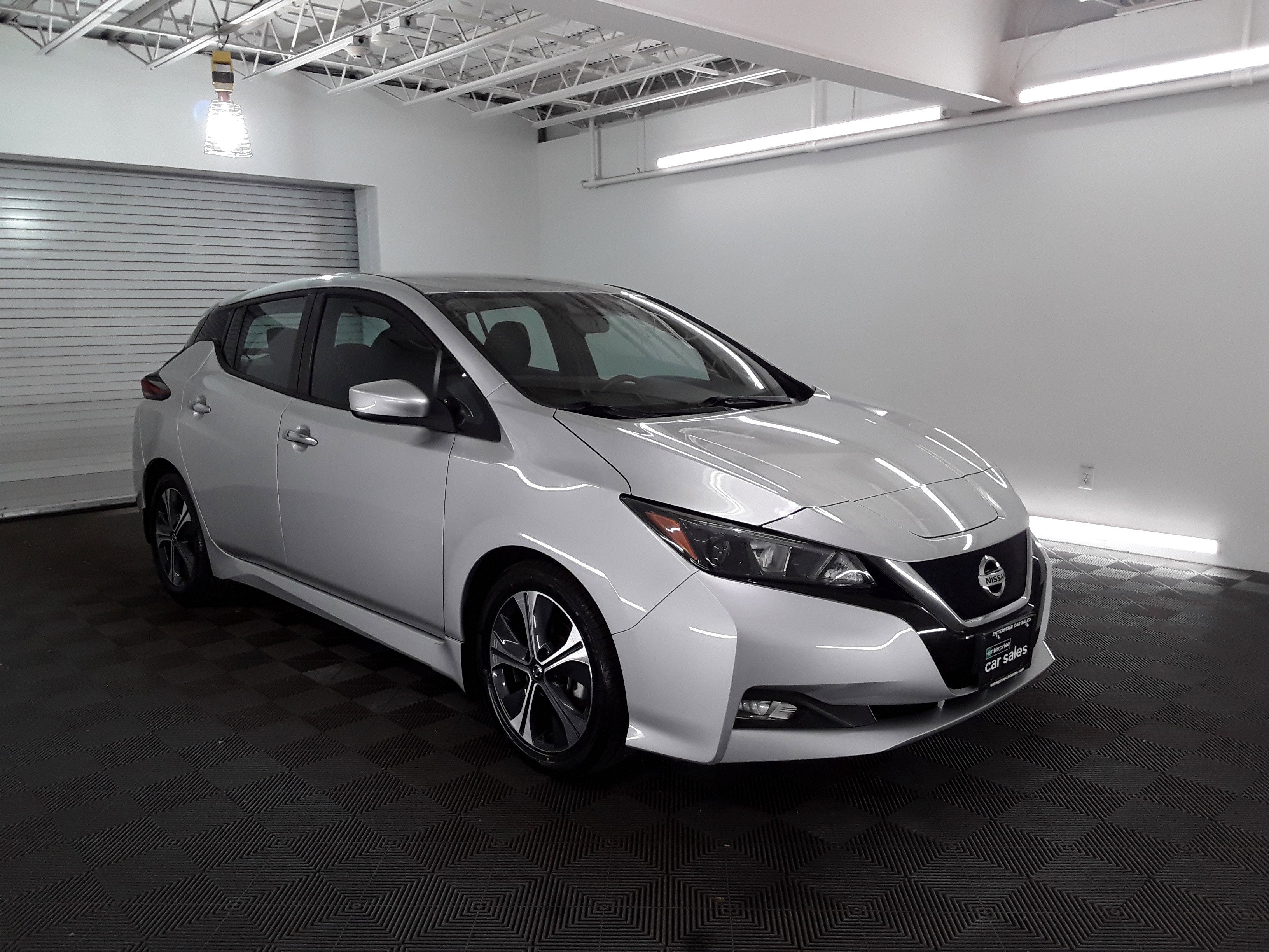 2021 Nissan LEAF SV Hatchback