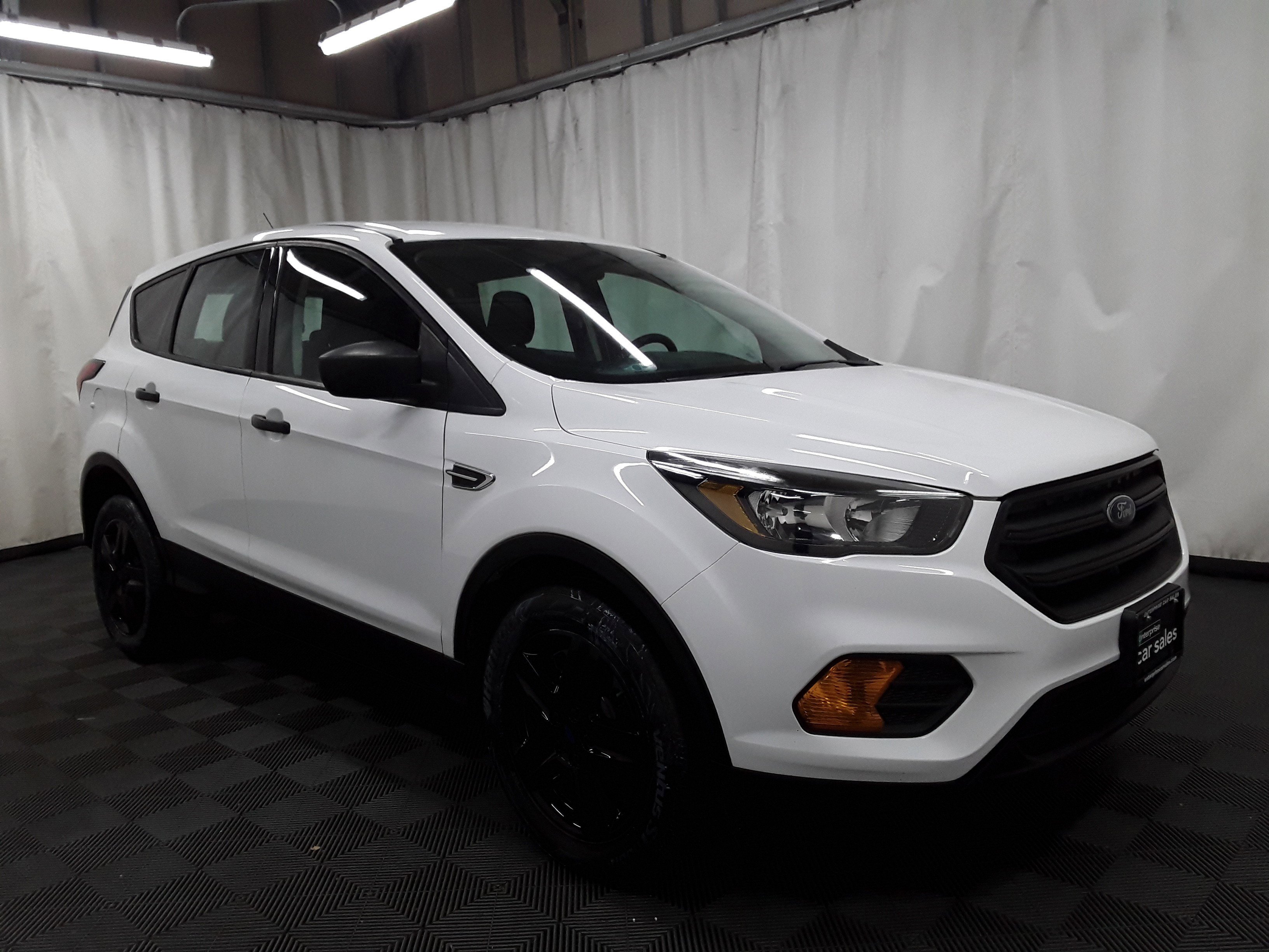 2019 Ford Escape S FWD