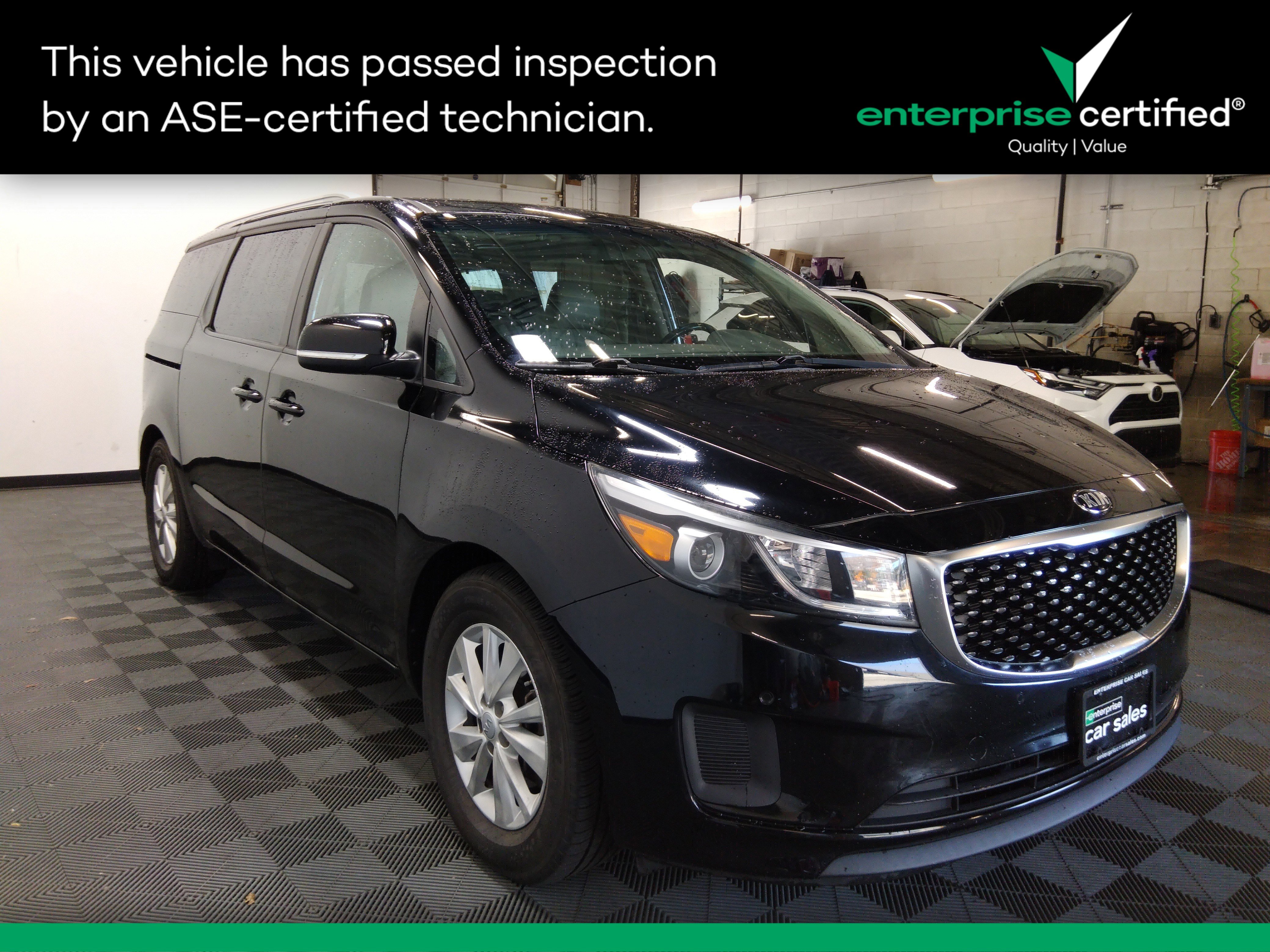 2018 Kia Sedona LX