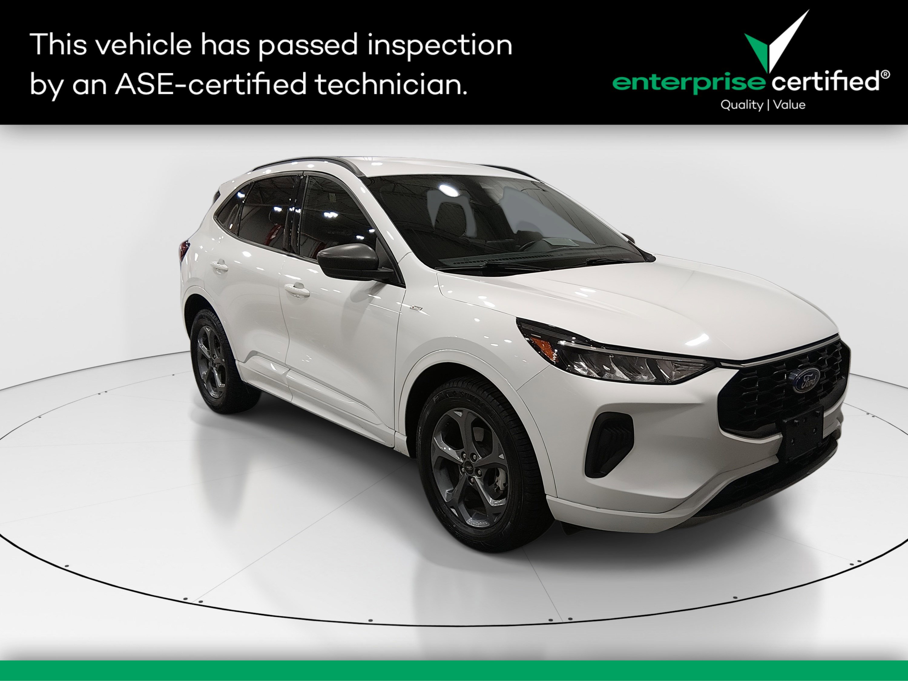 2023 Ford Escape ST-Line's photo