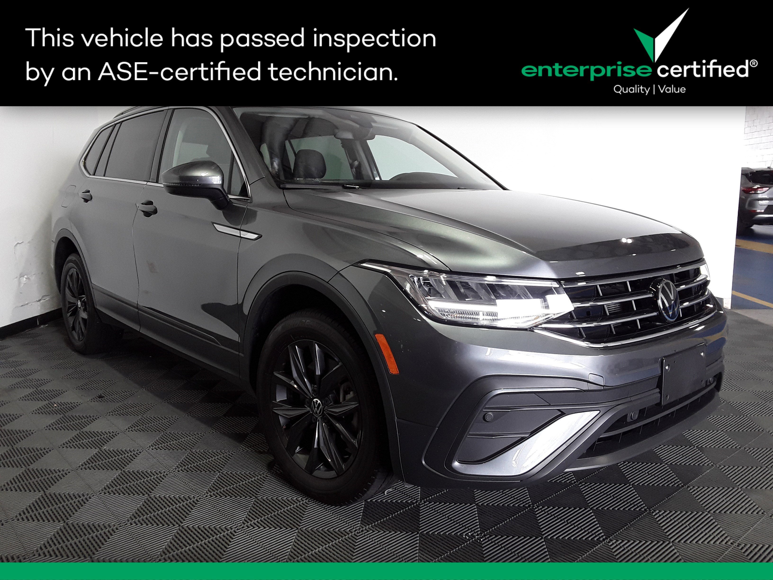 Used 2024 Volkswagen Tiguan 2.0T SE 4MOTION