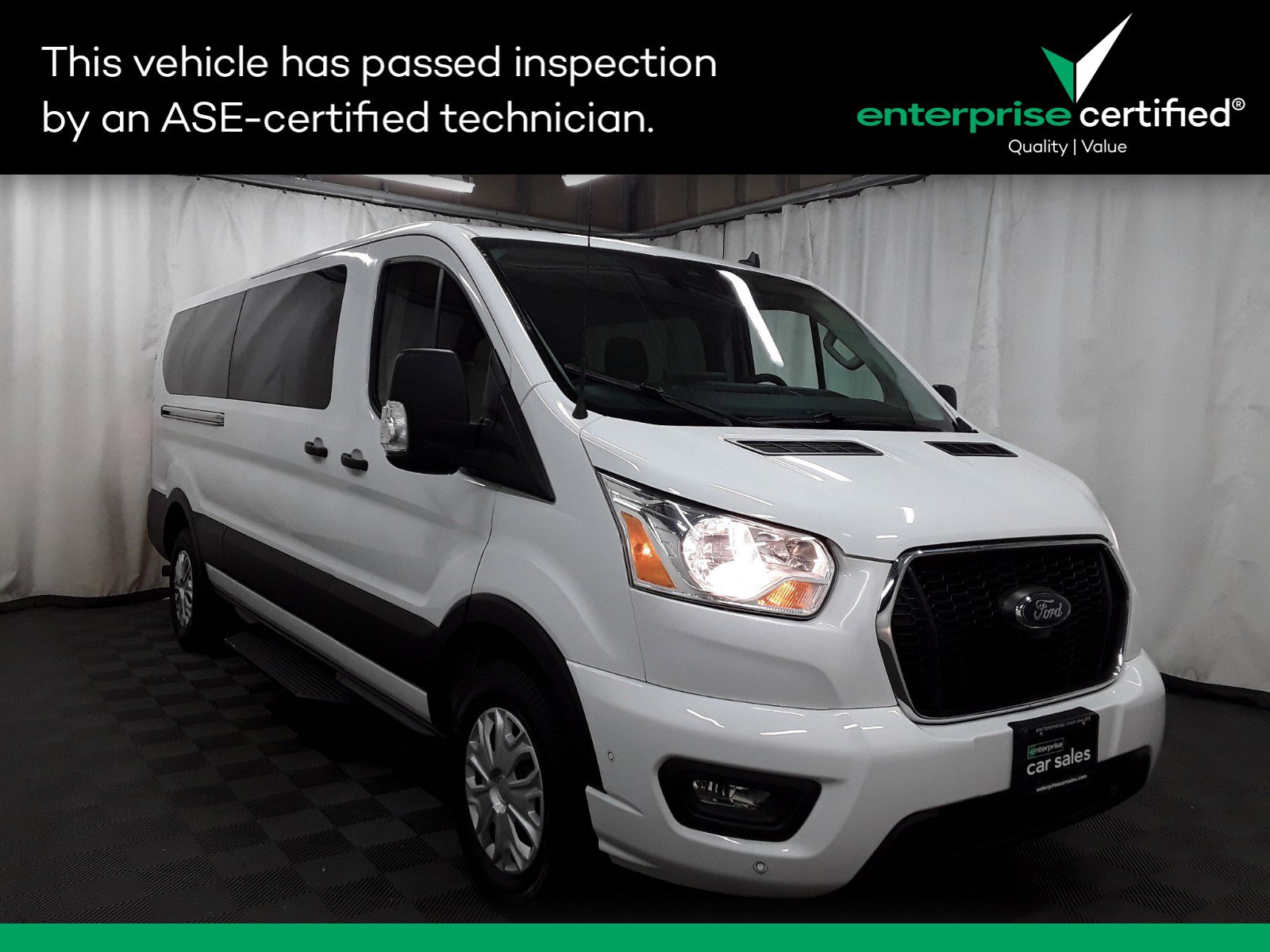 2022 Ford Transit Passenger Wagon T-350 148