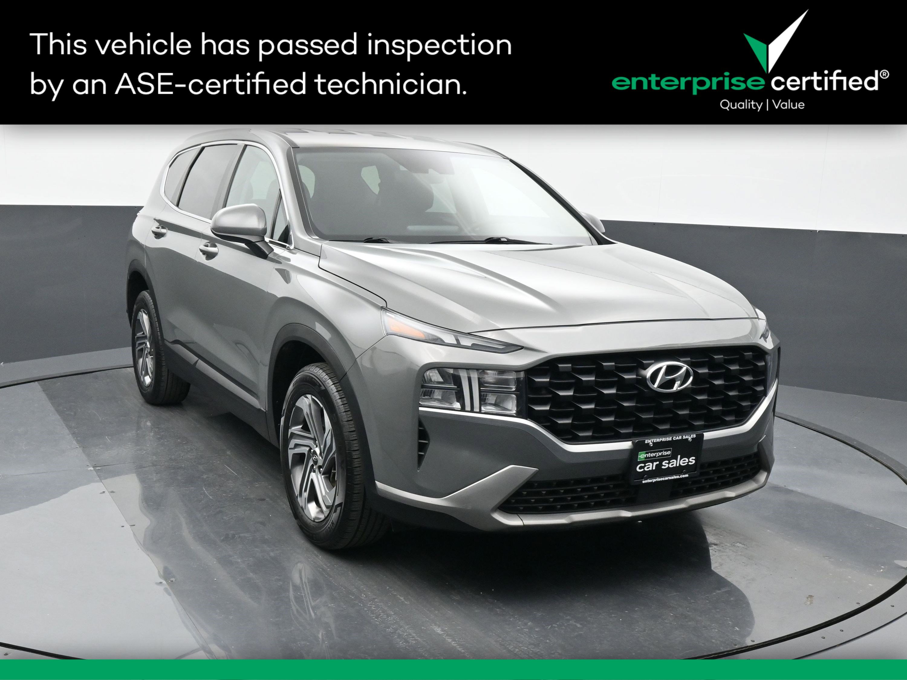 2023 Hyundai Santa Fe SE's photo