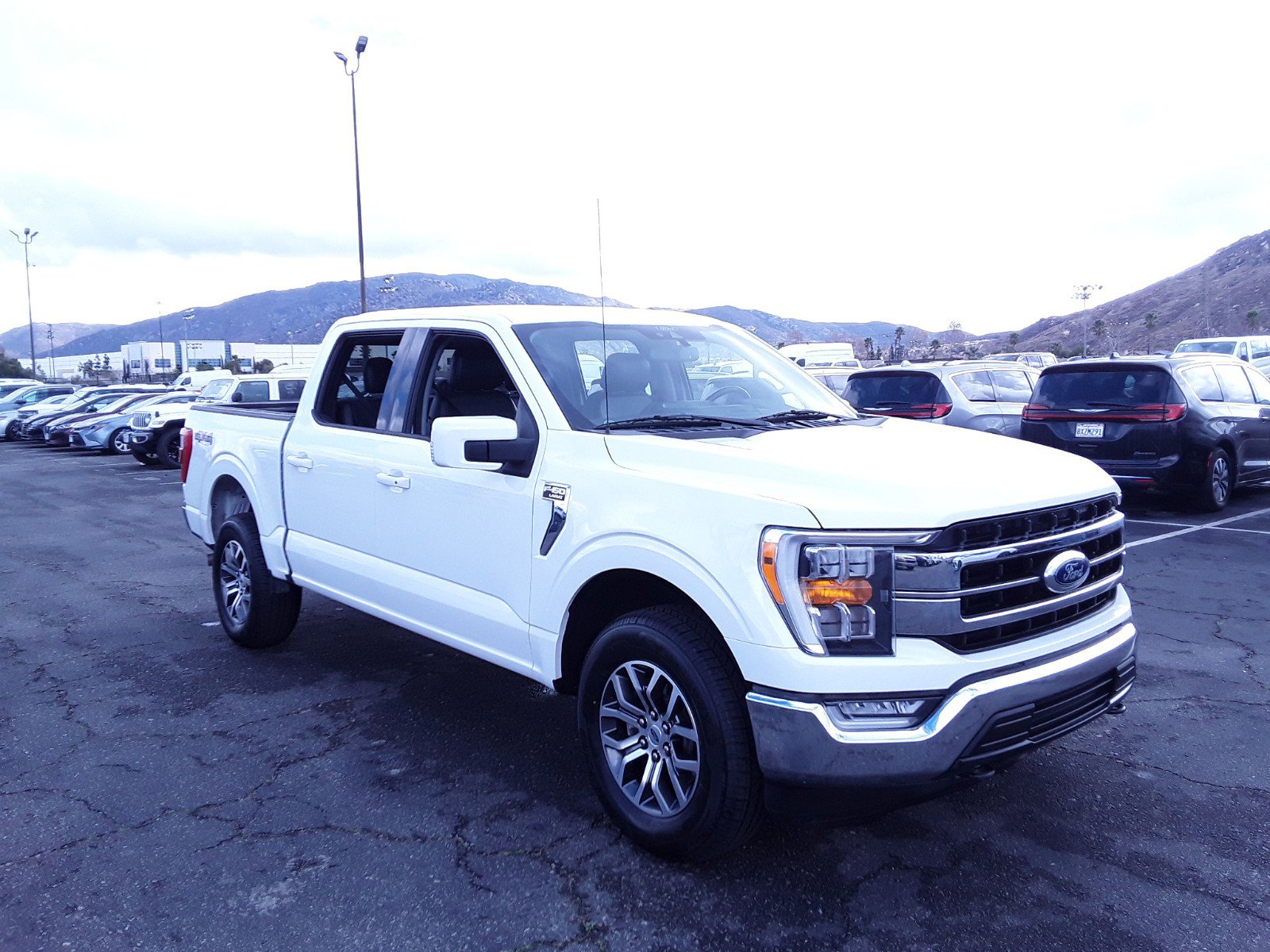 2021 Ford F-150 LARIAT 4WD SuperCrew 5.5' Box