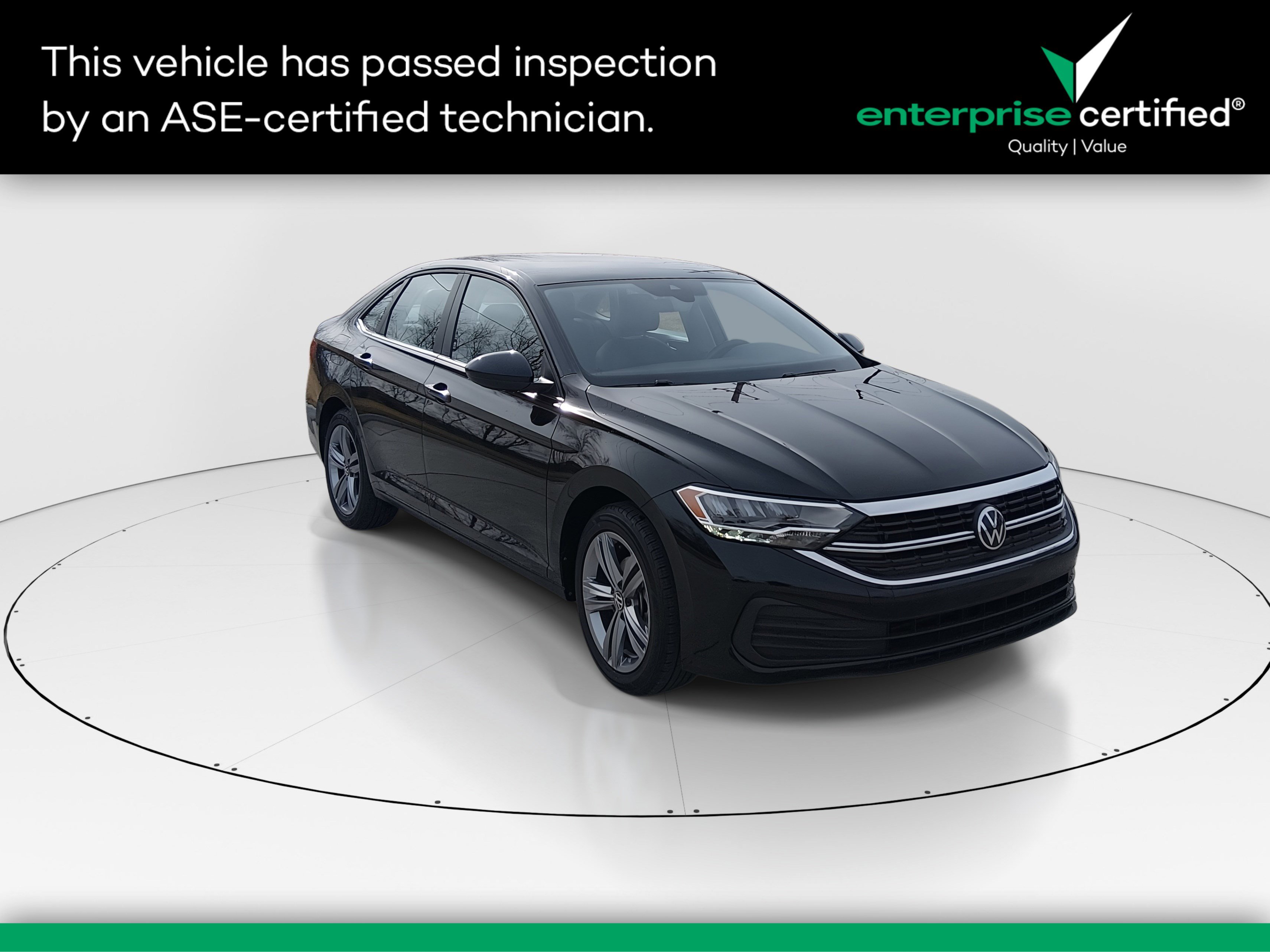 Used 2024 Volkswagen Jetta SE Auto