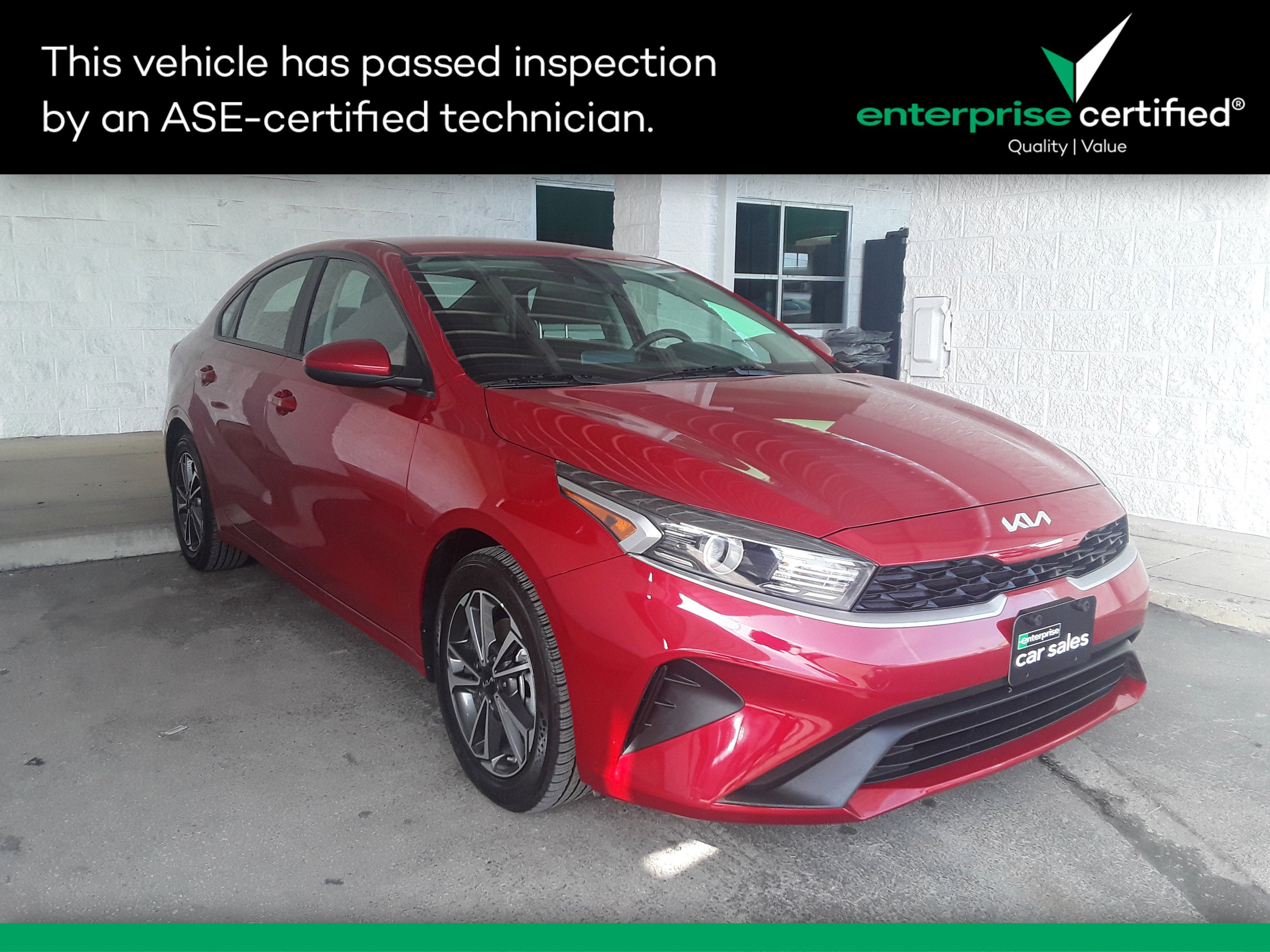 Used 2023 Kia Forte LXS IVT