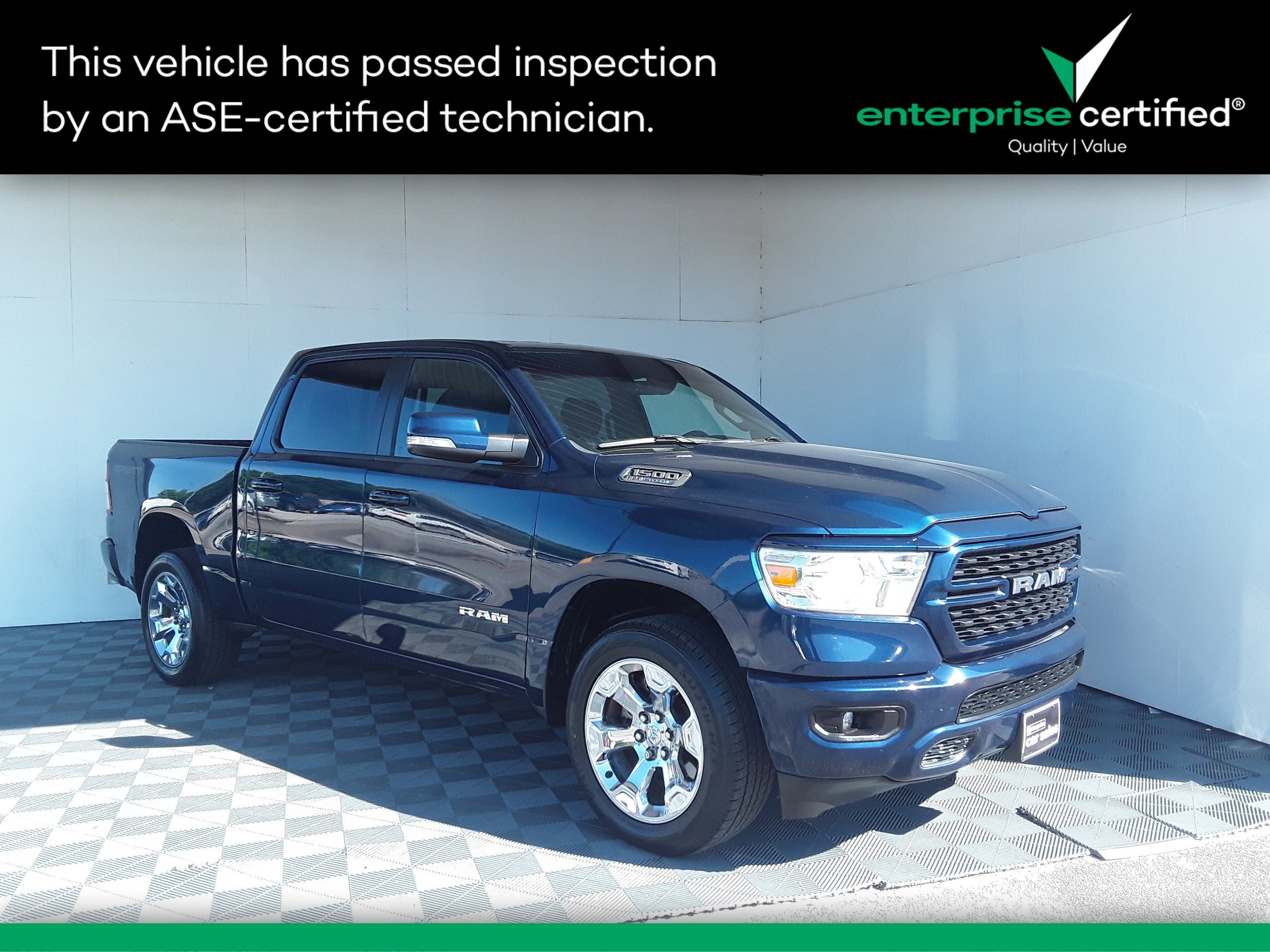 2022 Ram 1500 Lone Star 4x4 Crew Cab 5'7