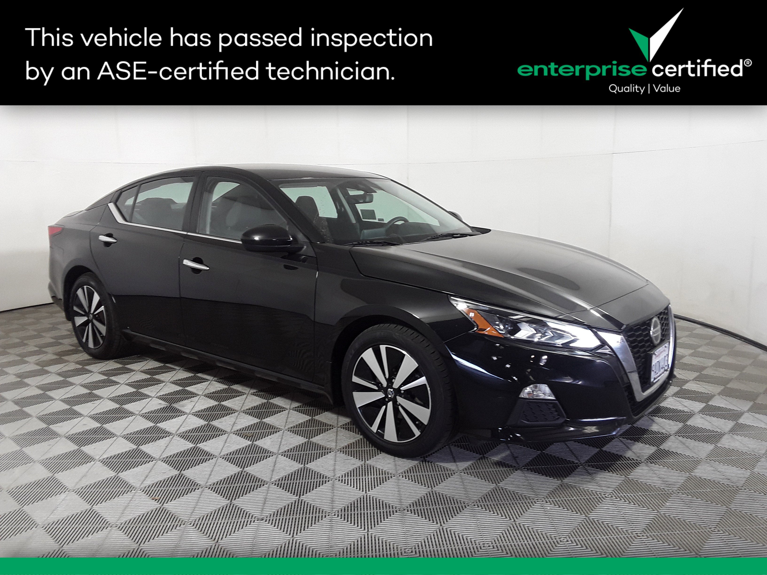 Used 2022 Nissan Altima 2.5 SV Sedan