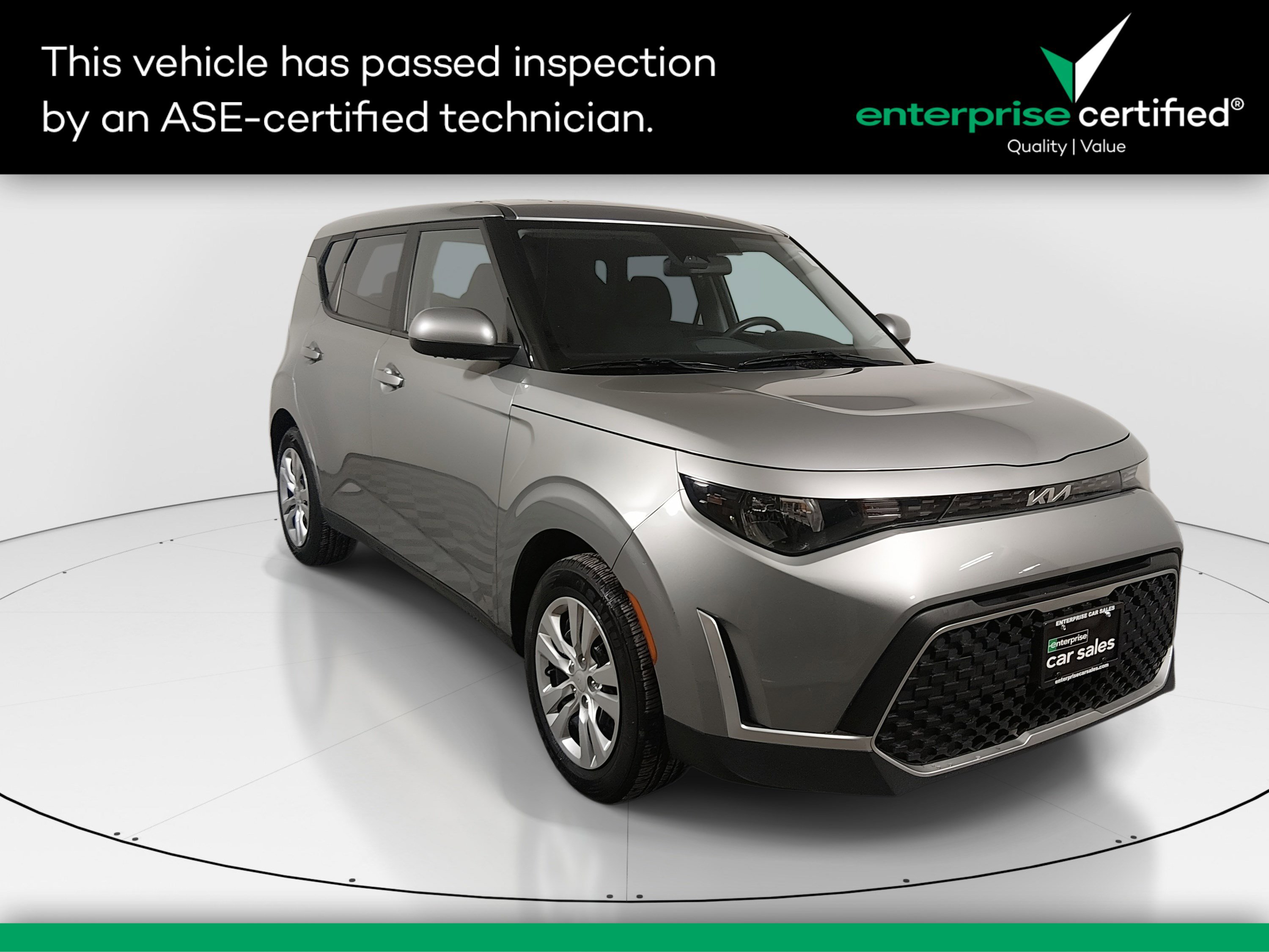 2023 Kia Soul LX's photo