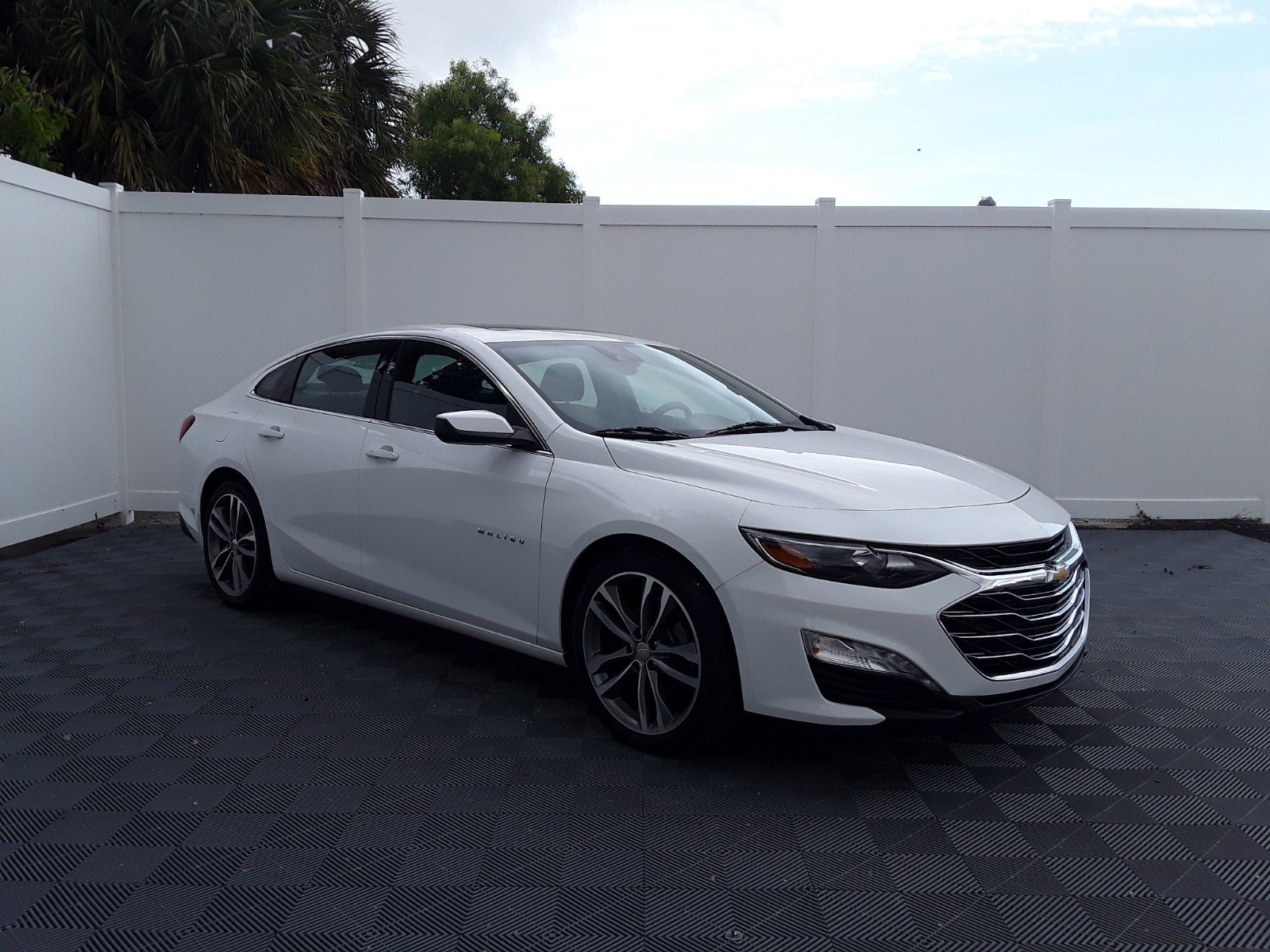 2023 Chevrolet Malibu 4dr Sdn 1LT