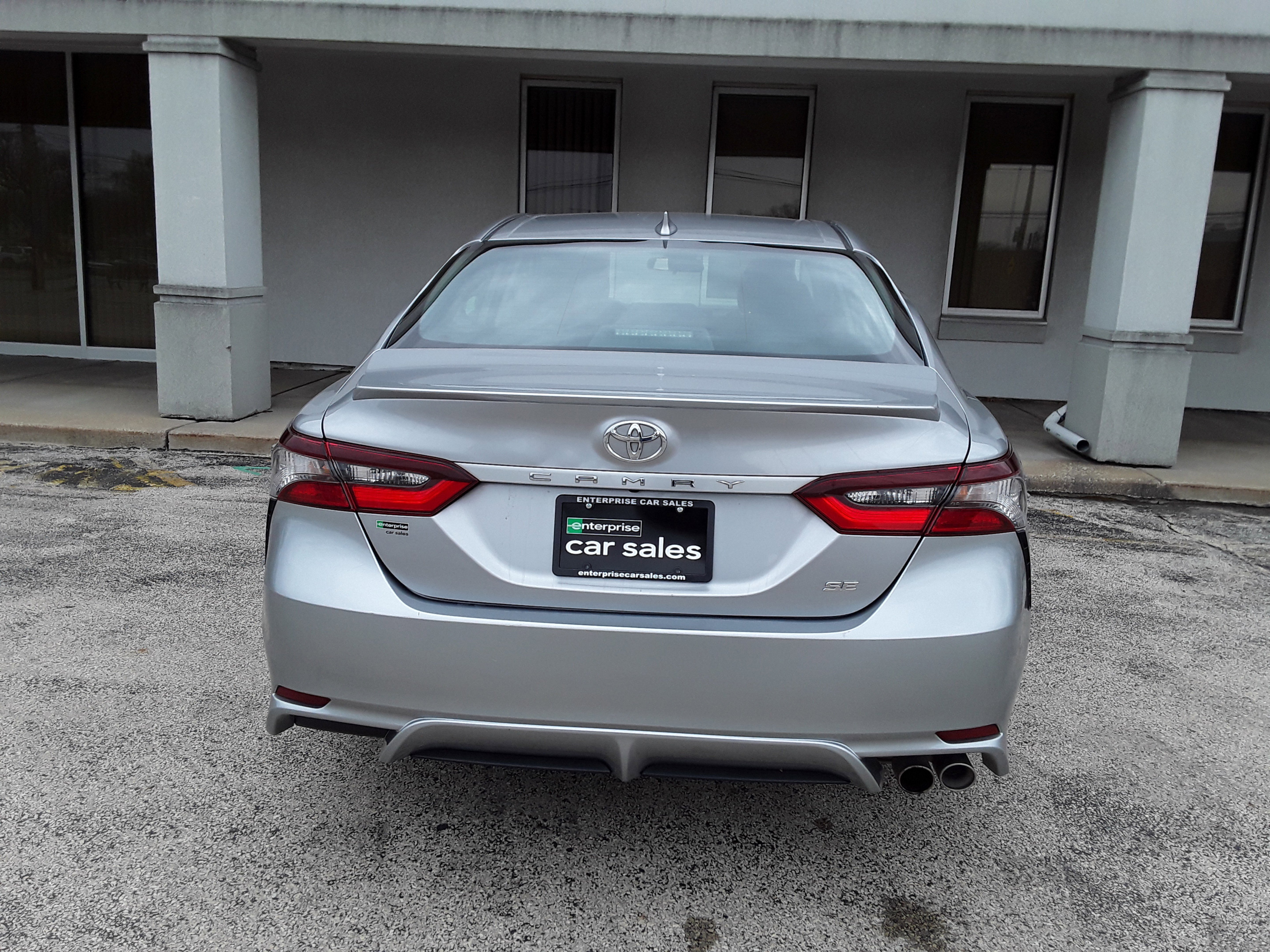 Image 6 of Used 2022 Toyota Camry SE Auto