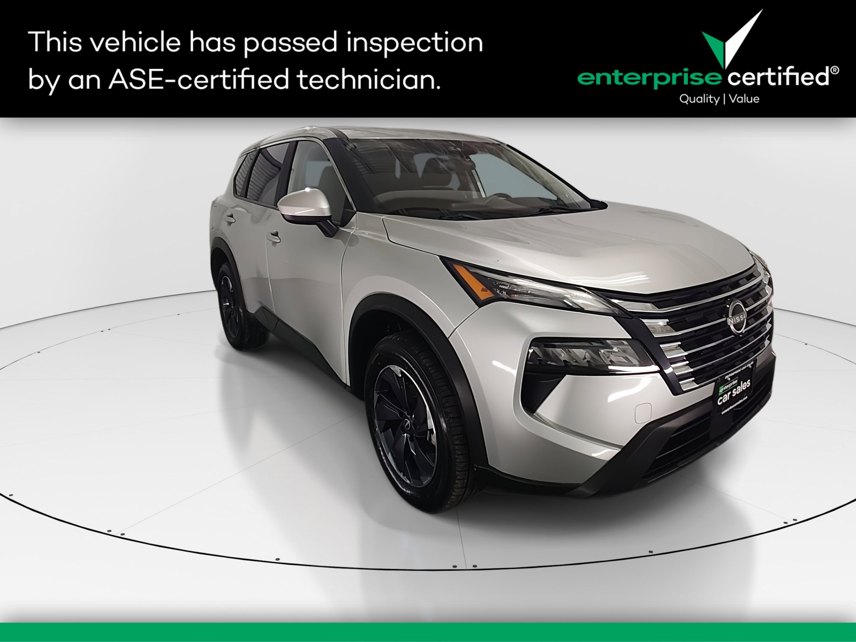 2024 Nissan Rogue SV's photo