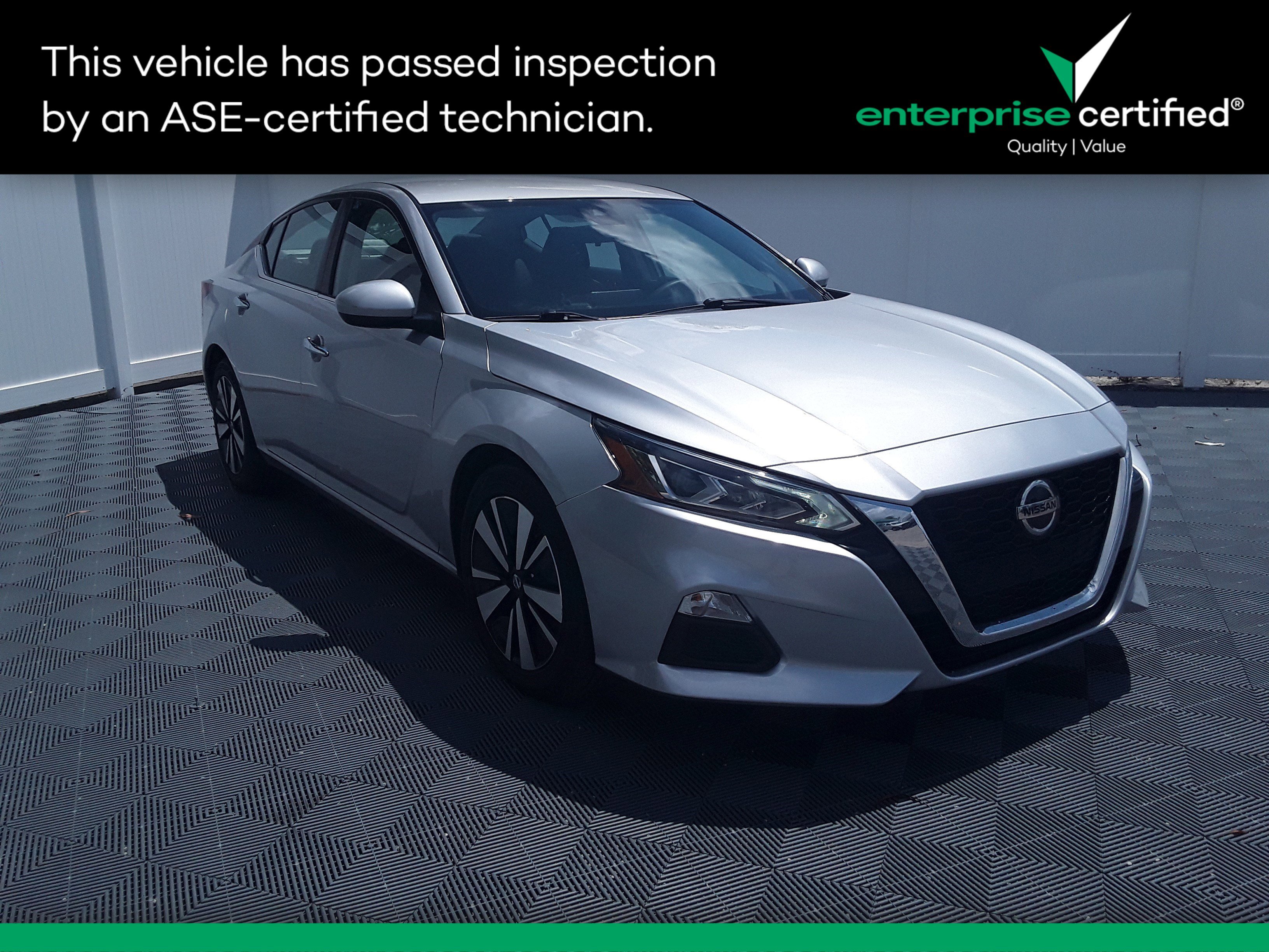 2022 Nissan Altima 2.5 SV Sedan