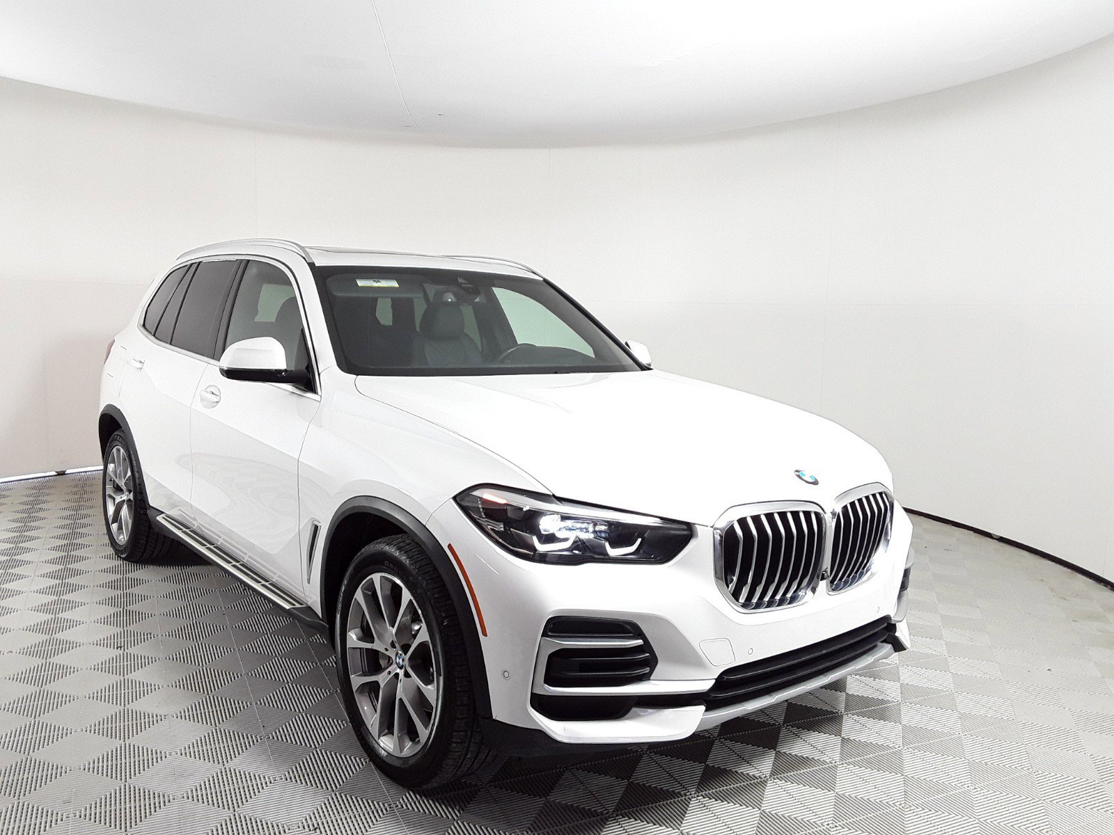 2023 BMW X5 sDrive40i Sports Activity Vehicle