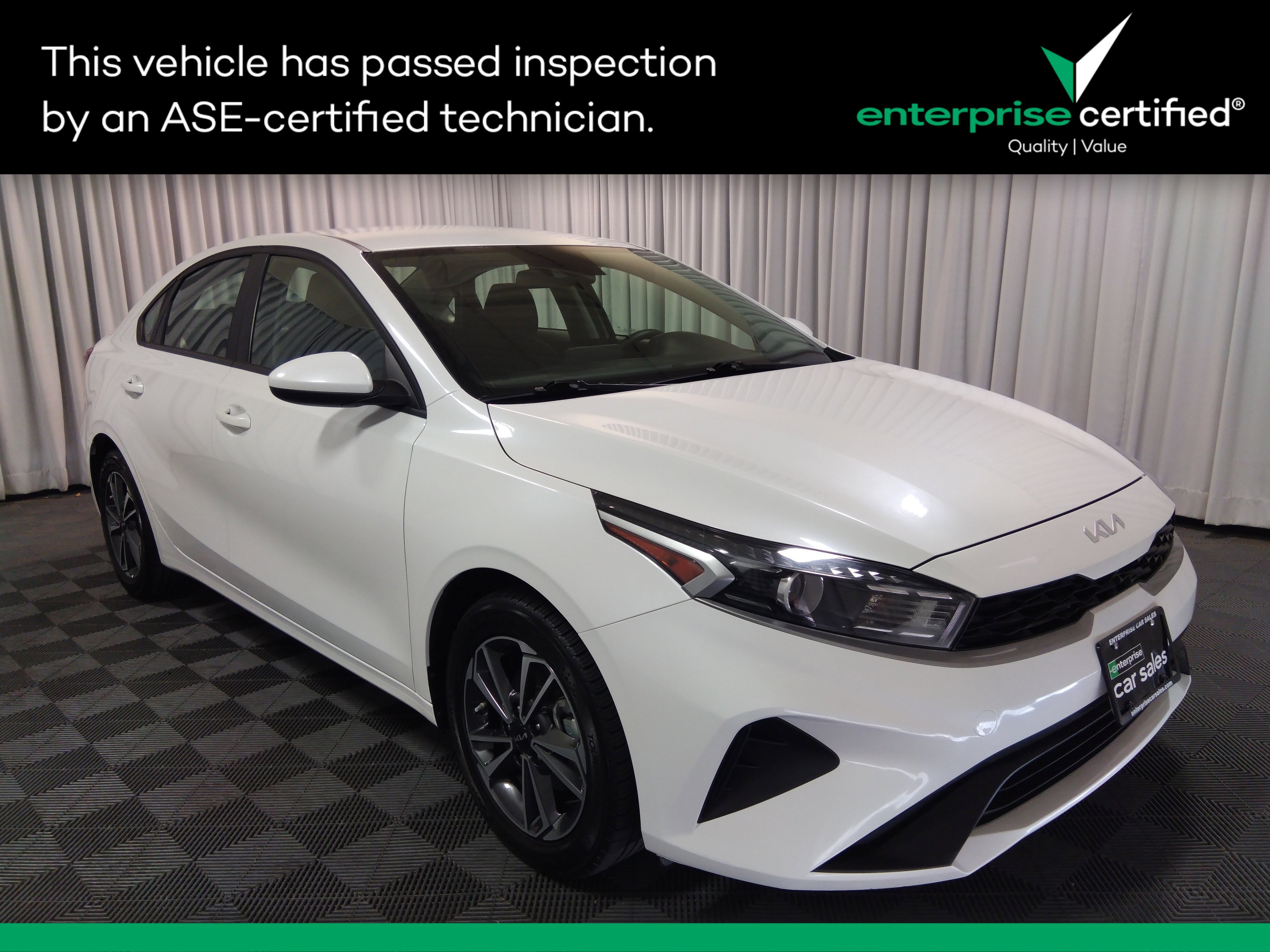 Used 2023 Kia Forte LXS IVT