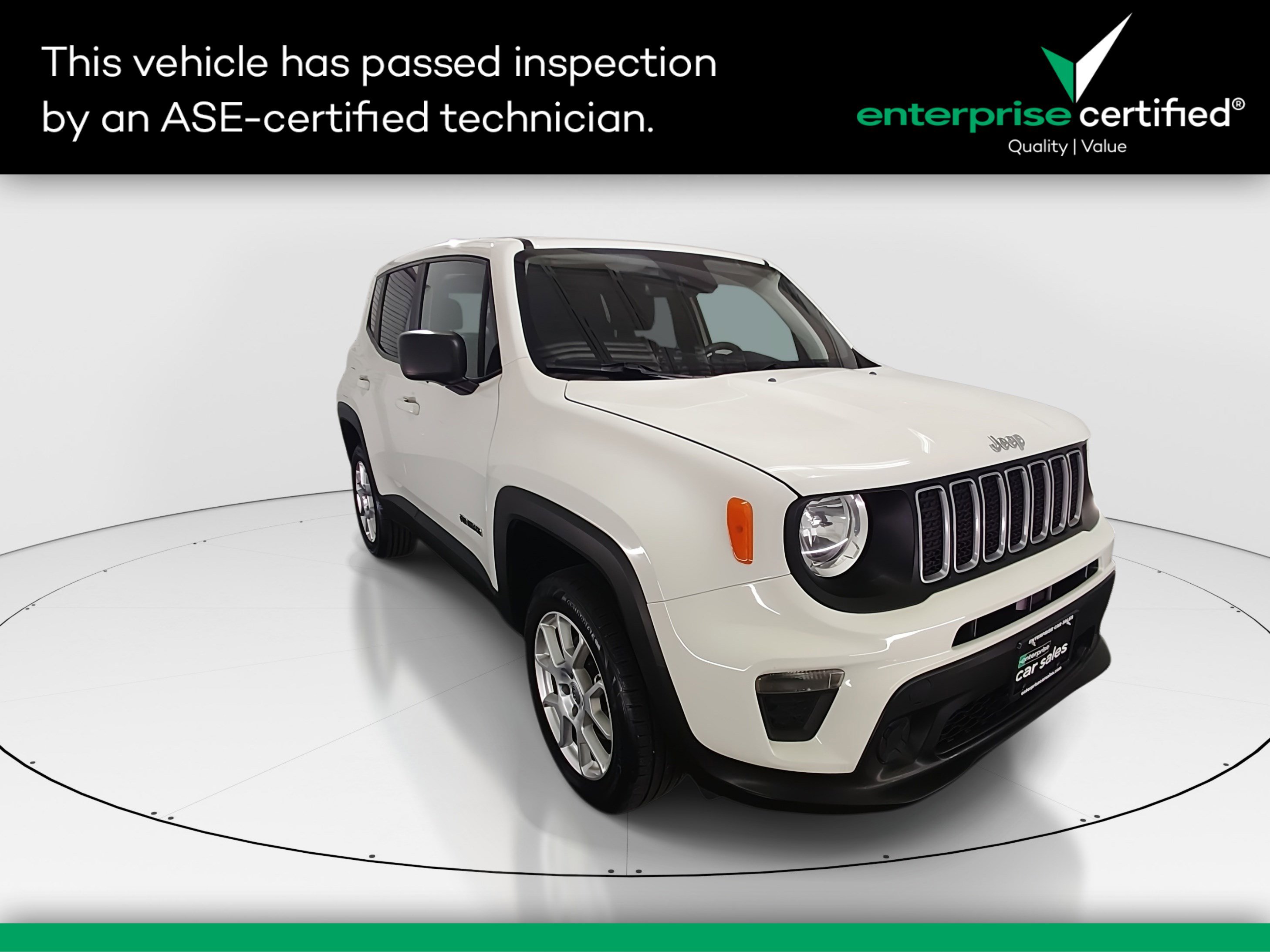 2023 Jeep Renegade Latitude's photo