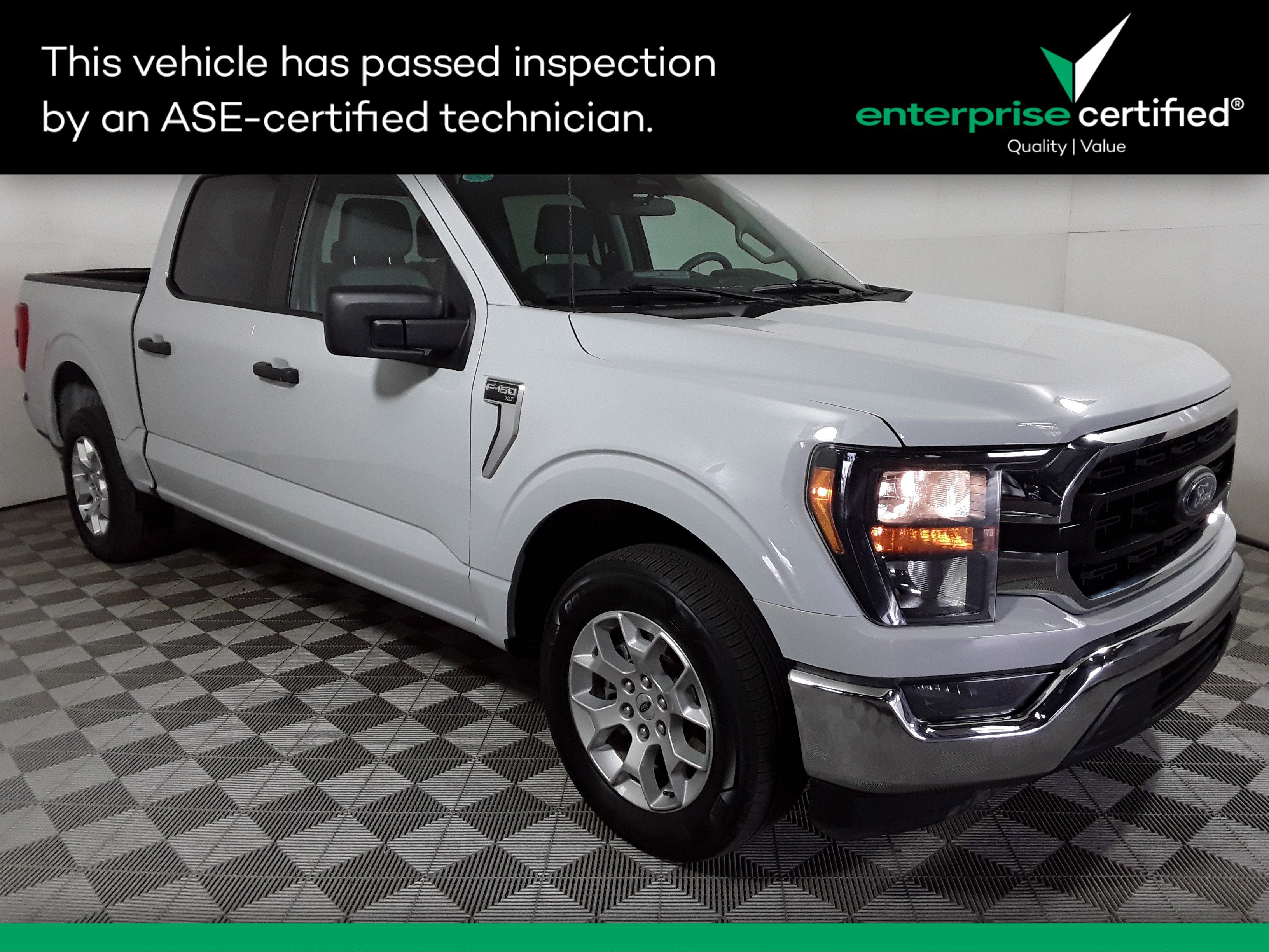 2023 Ford F-150 XLT 2WD SuperCrew 5.5' Box
