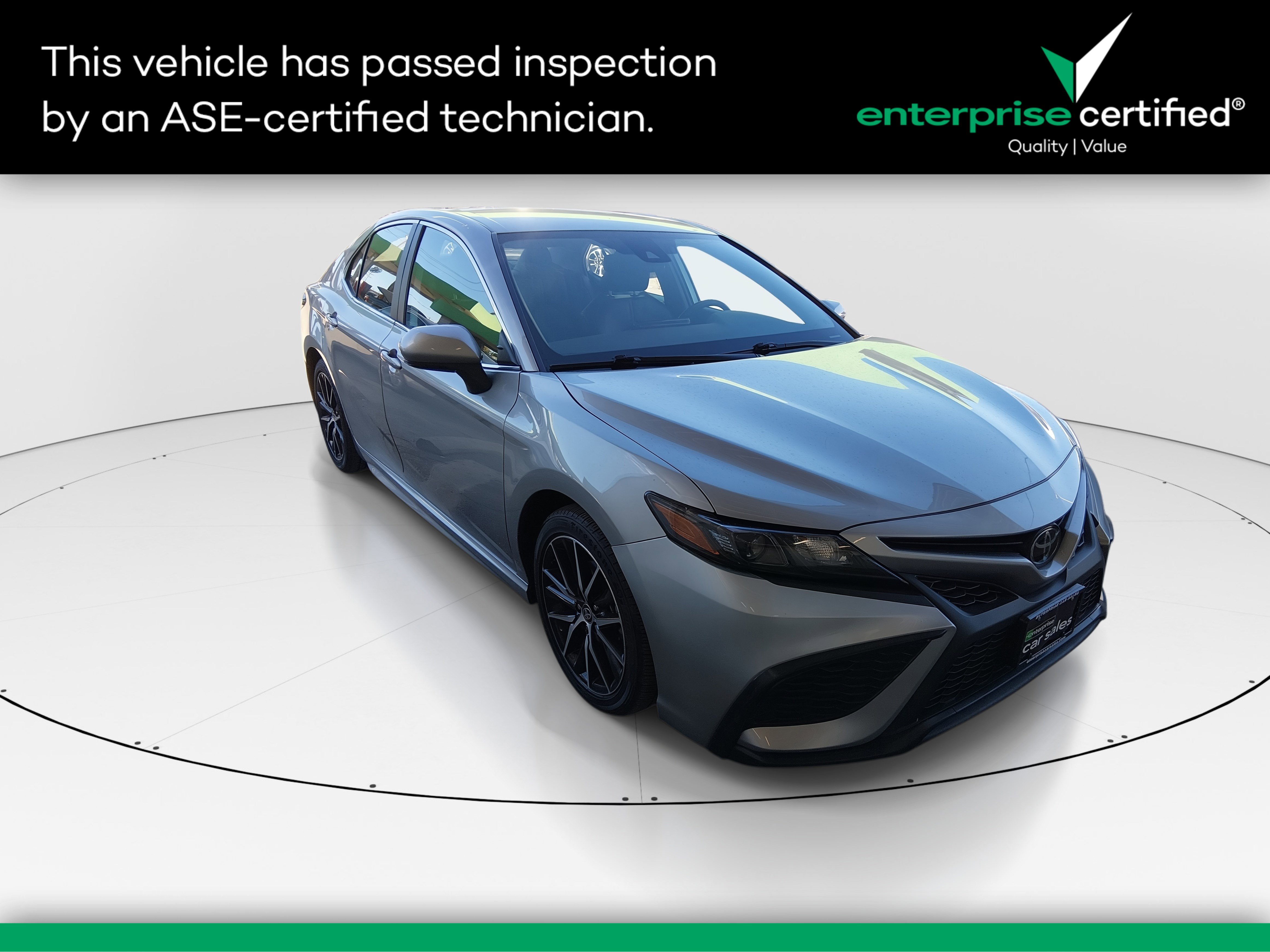 Used 2024 Toyota Camry SE Auto