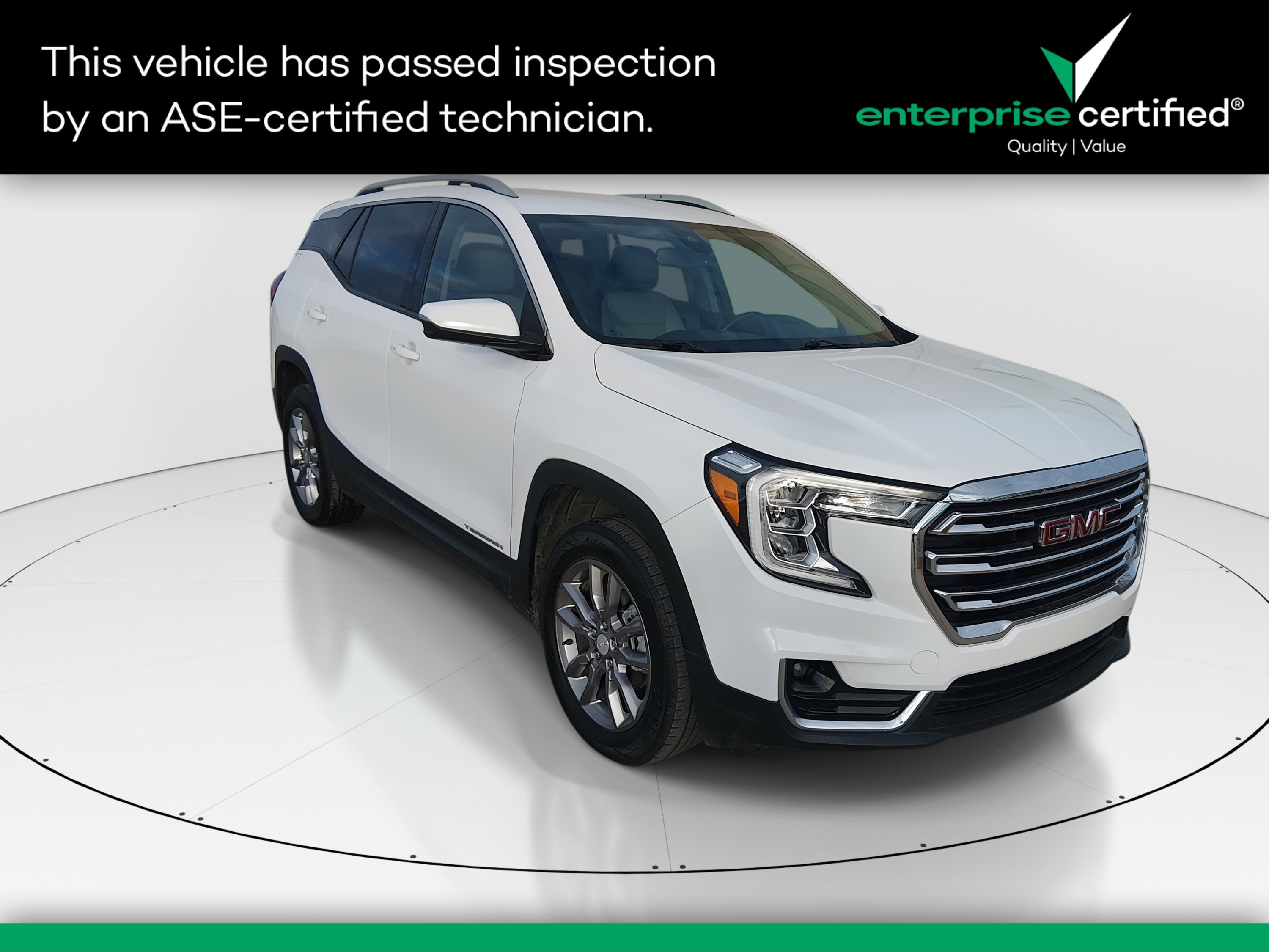2023 GMC Terrain SLT's photo
