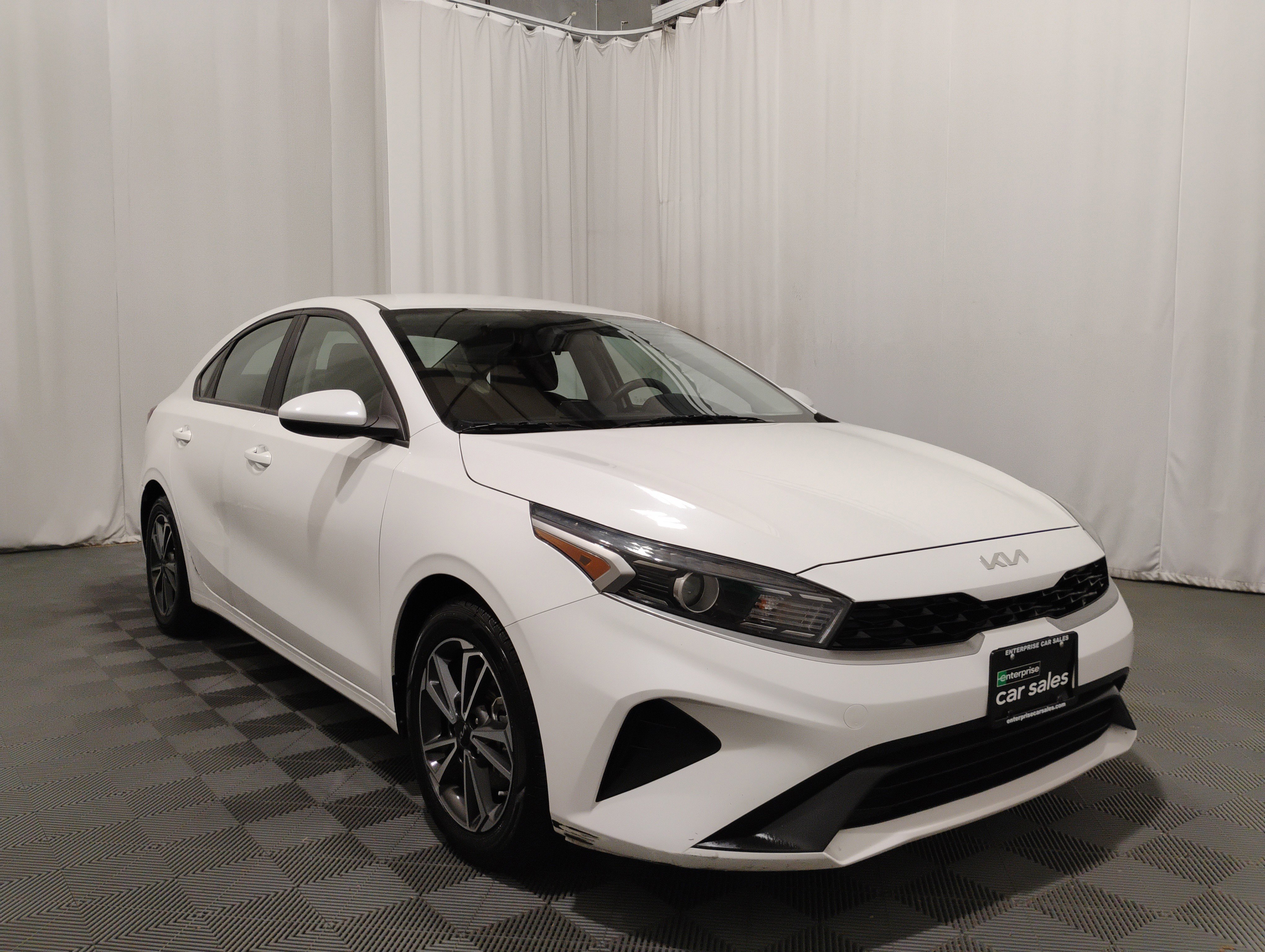 Used 2022 Kia Forte LXS IVT