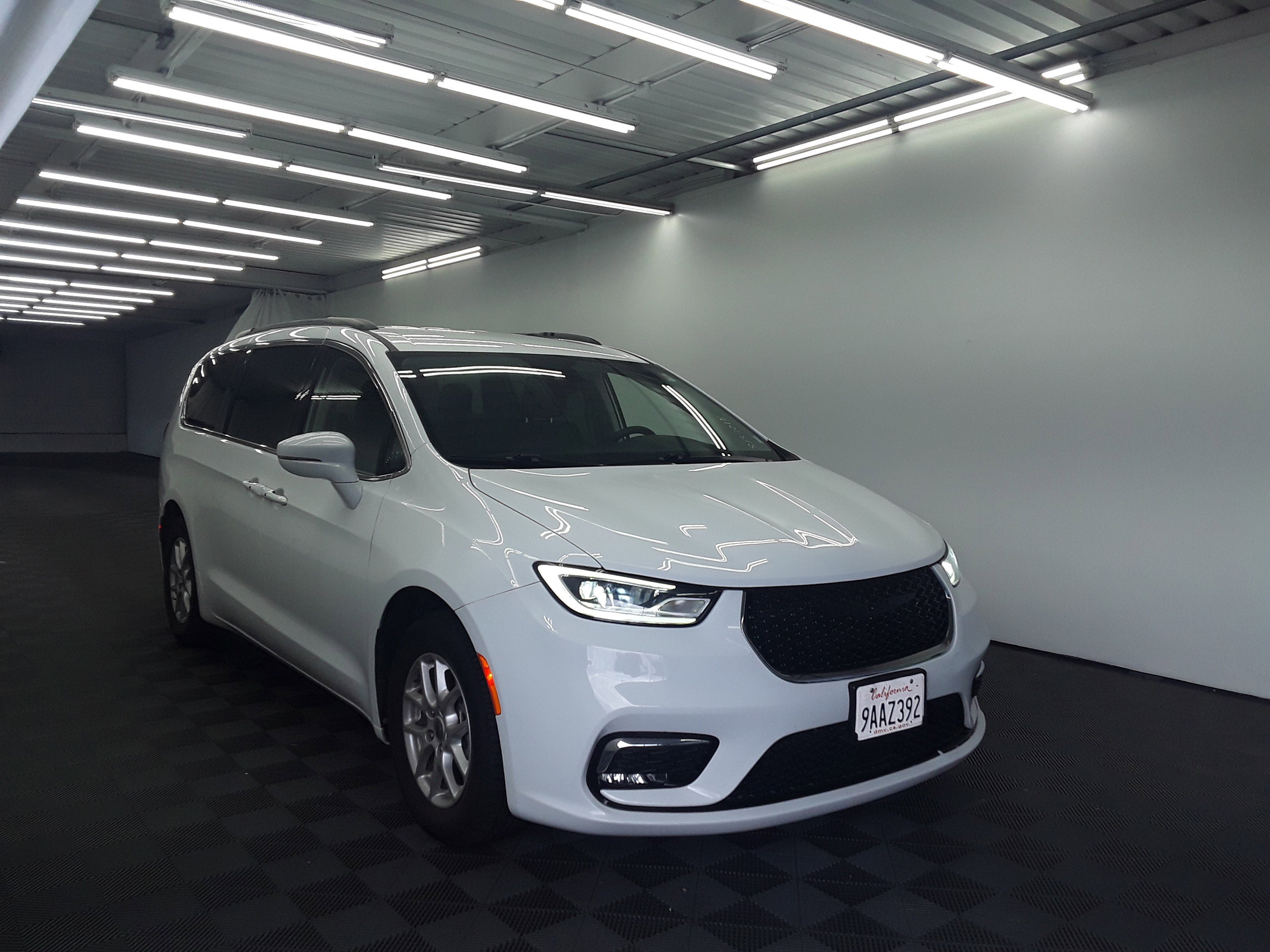 Used 2022 Chrysler Pacifica Touring L FWD