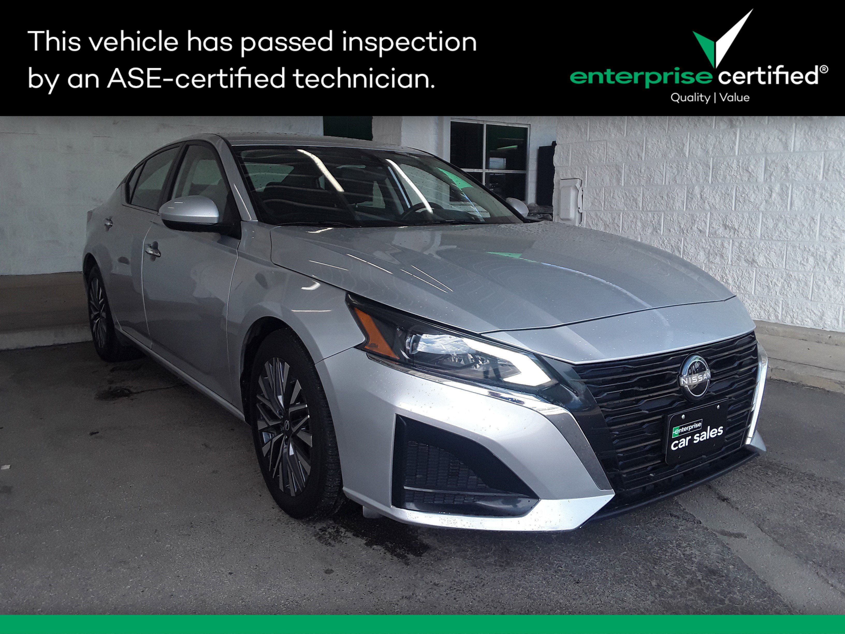 Used 2023 Nissan Altima 2.5 SV Sedan