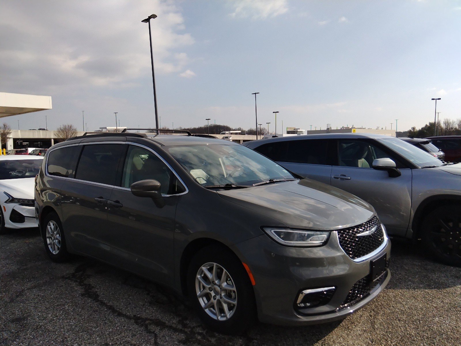 2022 Chrysler Pacifica Touring L FWD