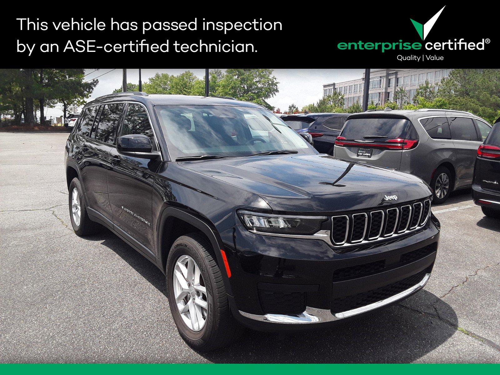 2023 Jeep Grand Cherokee L Laredo 4x2