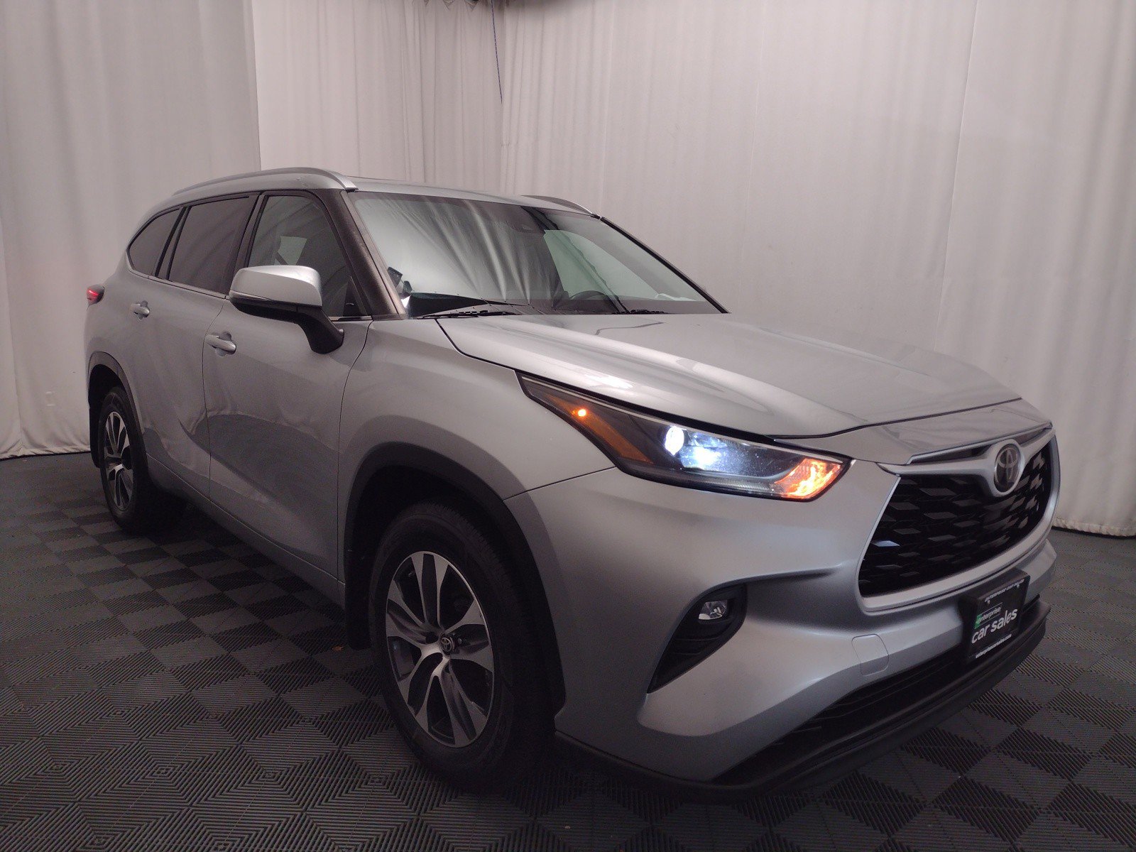 2021 Toyota Highlander XLE AWD