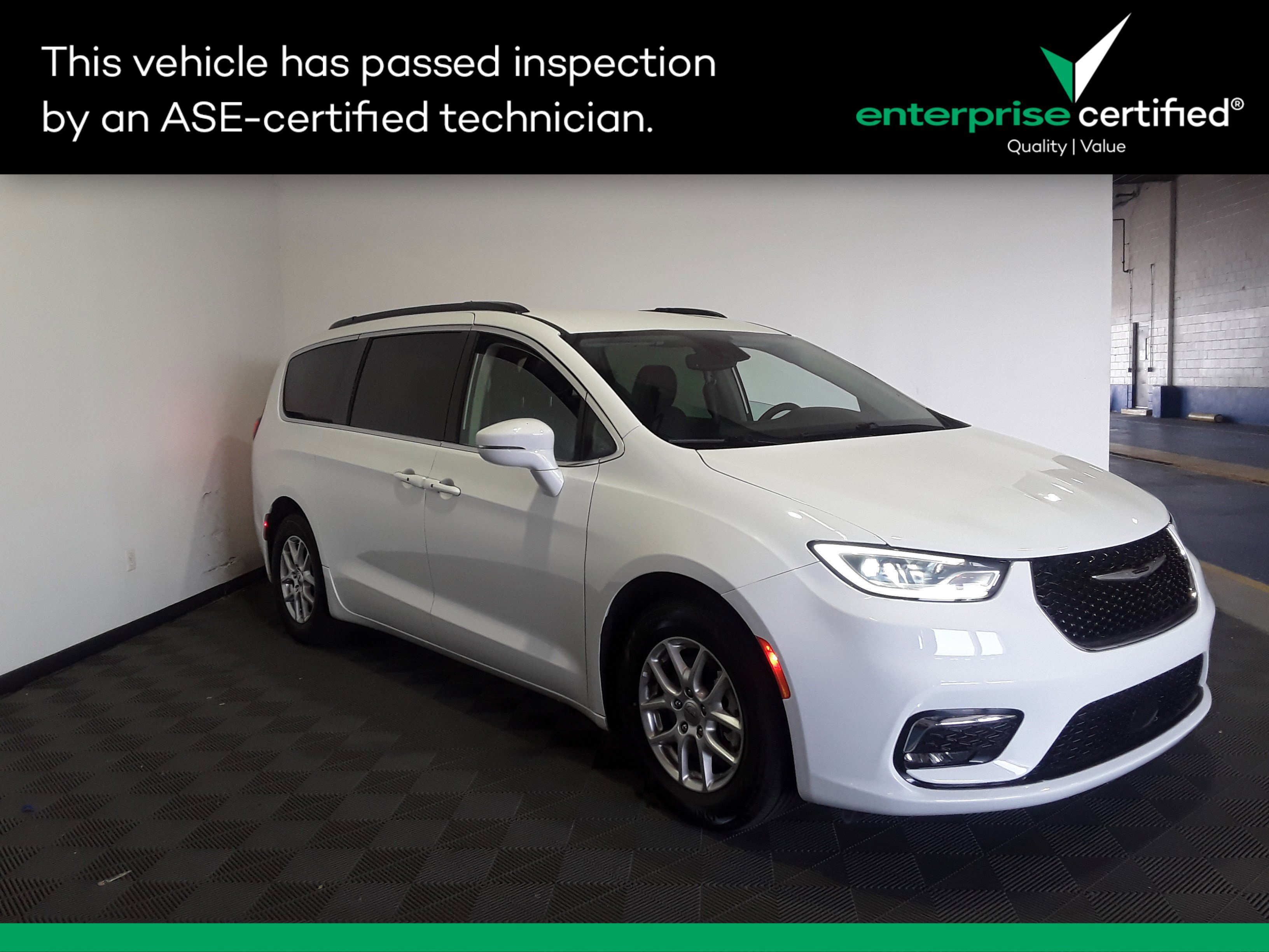 2022 Chrysler Pacifica Touring L FWD