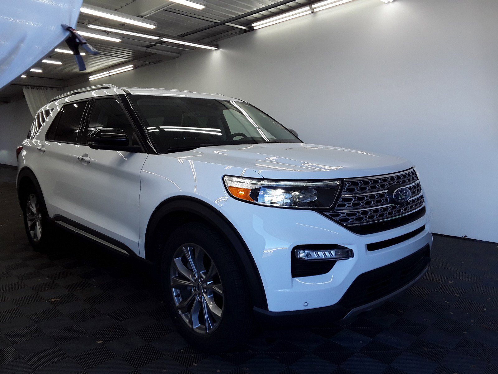 2022 Ford Explorer Limited RWD