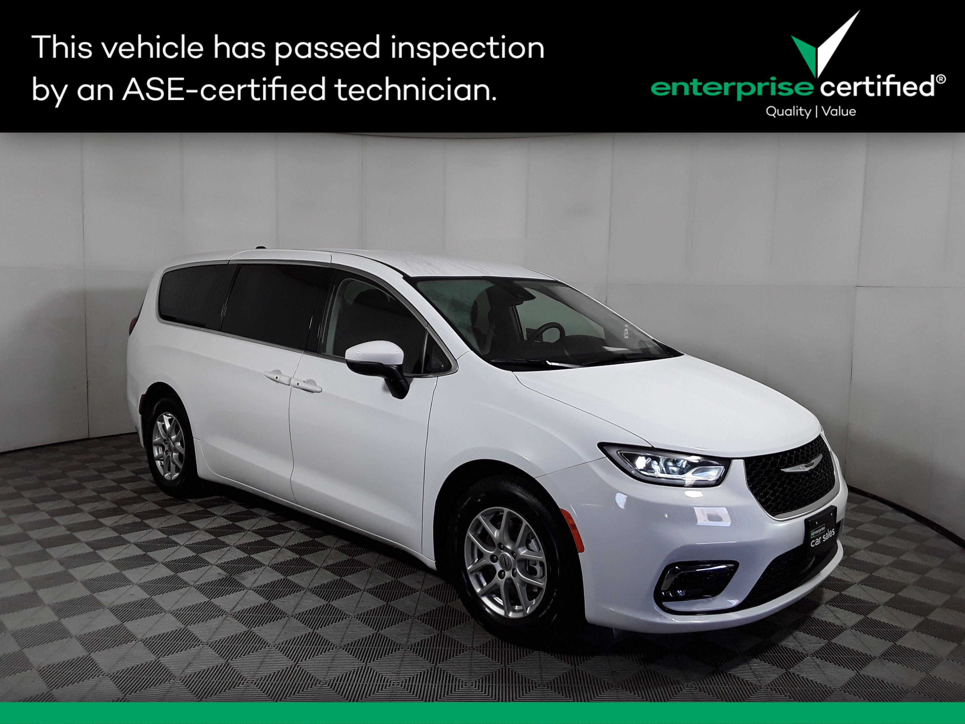 2023 Chrysler Pacifica Touring L FWD