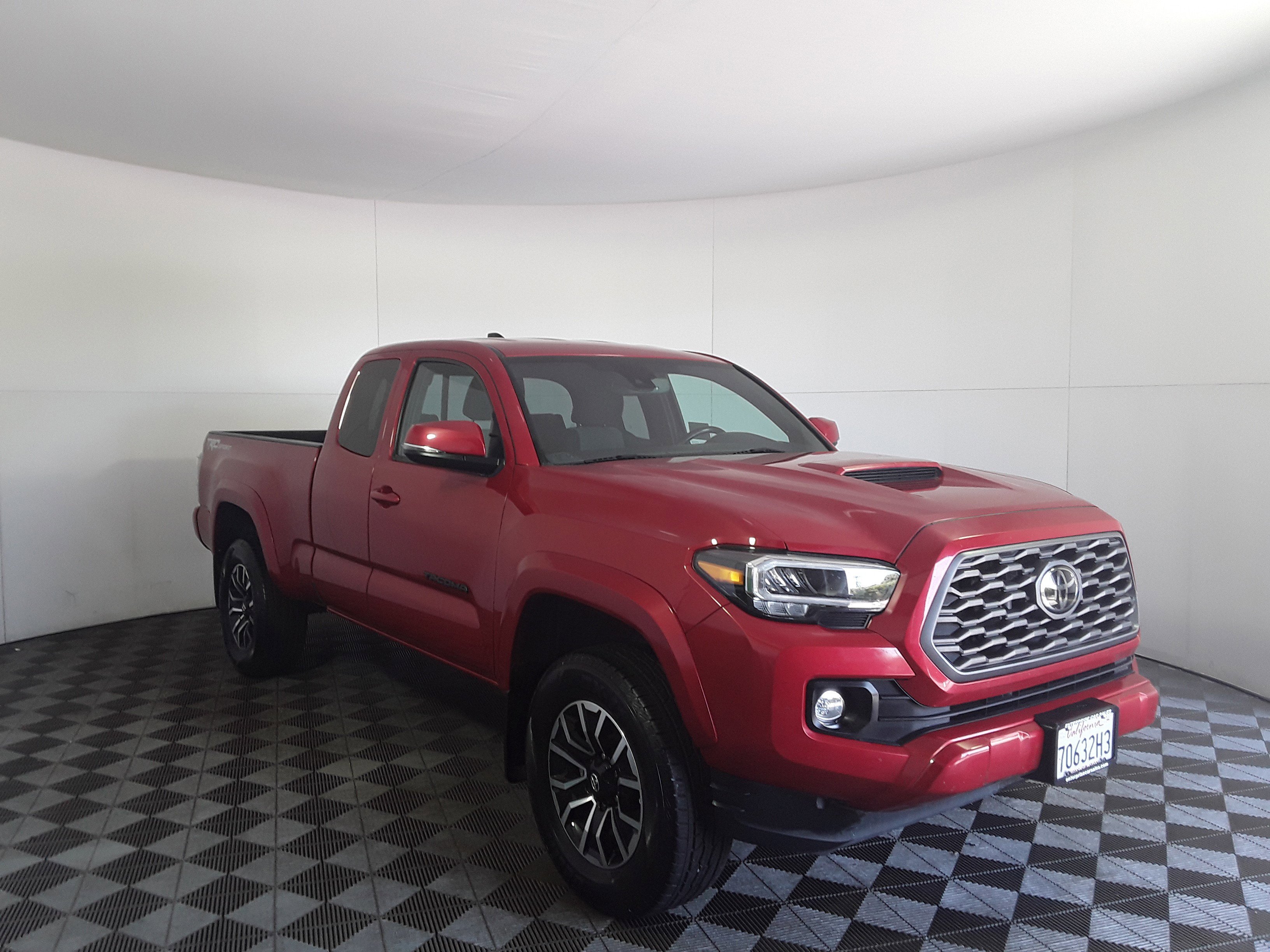 2022 Toyota Tacoma 2WD TRD Sport Access Cab 6' Bed V6 AT