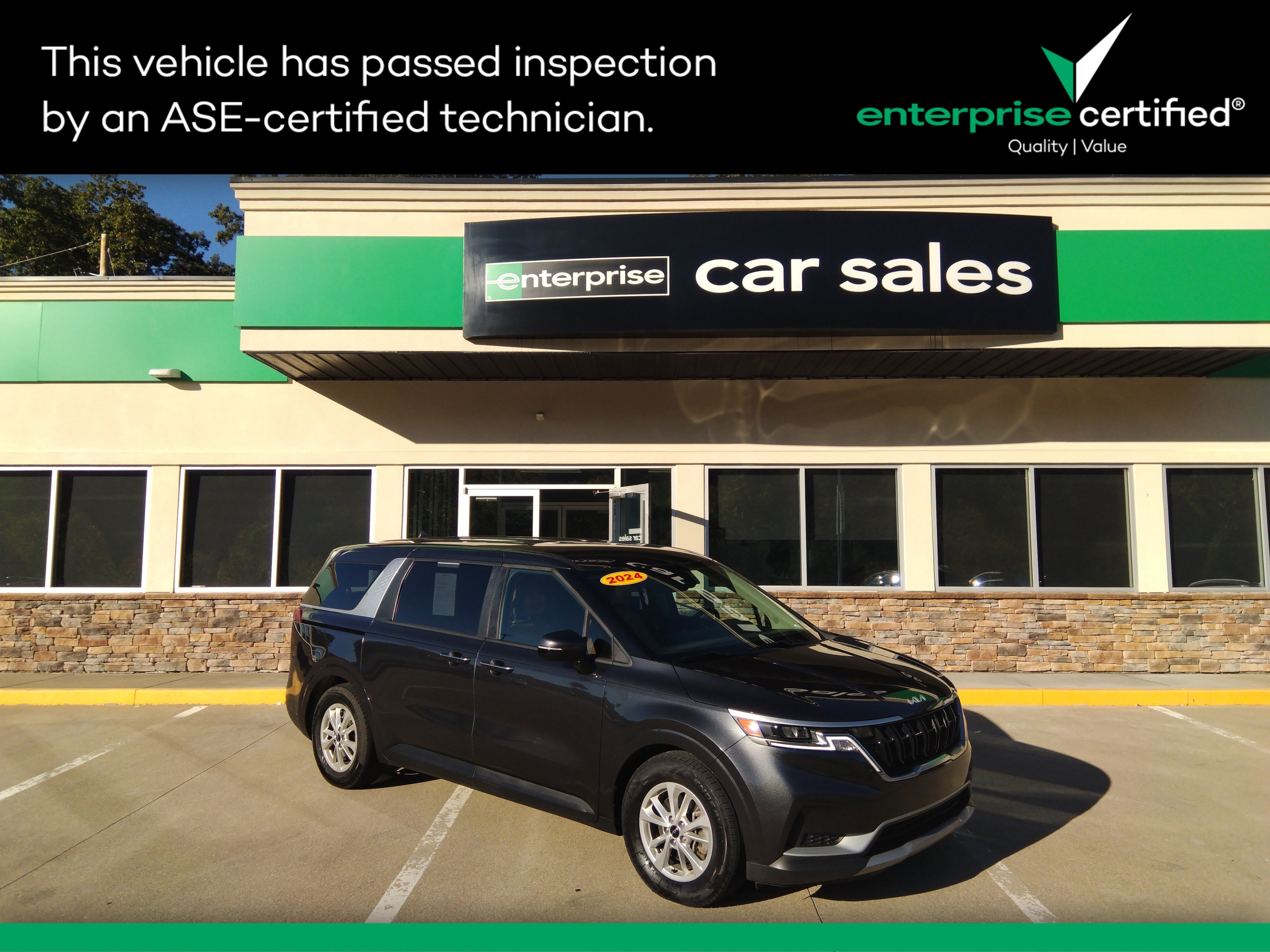 Used 2024 Kia Carnival LX FWD w/Seat Pkg